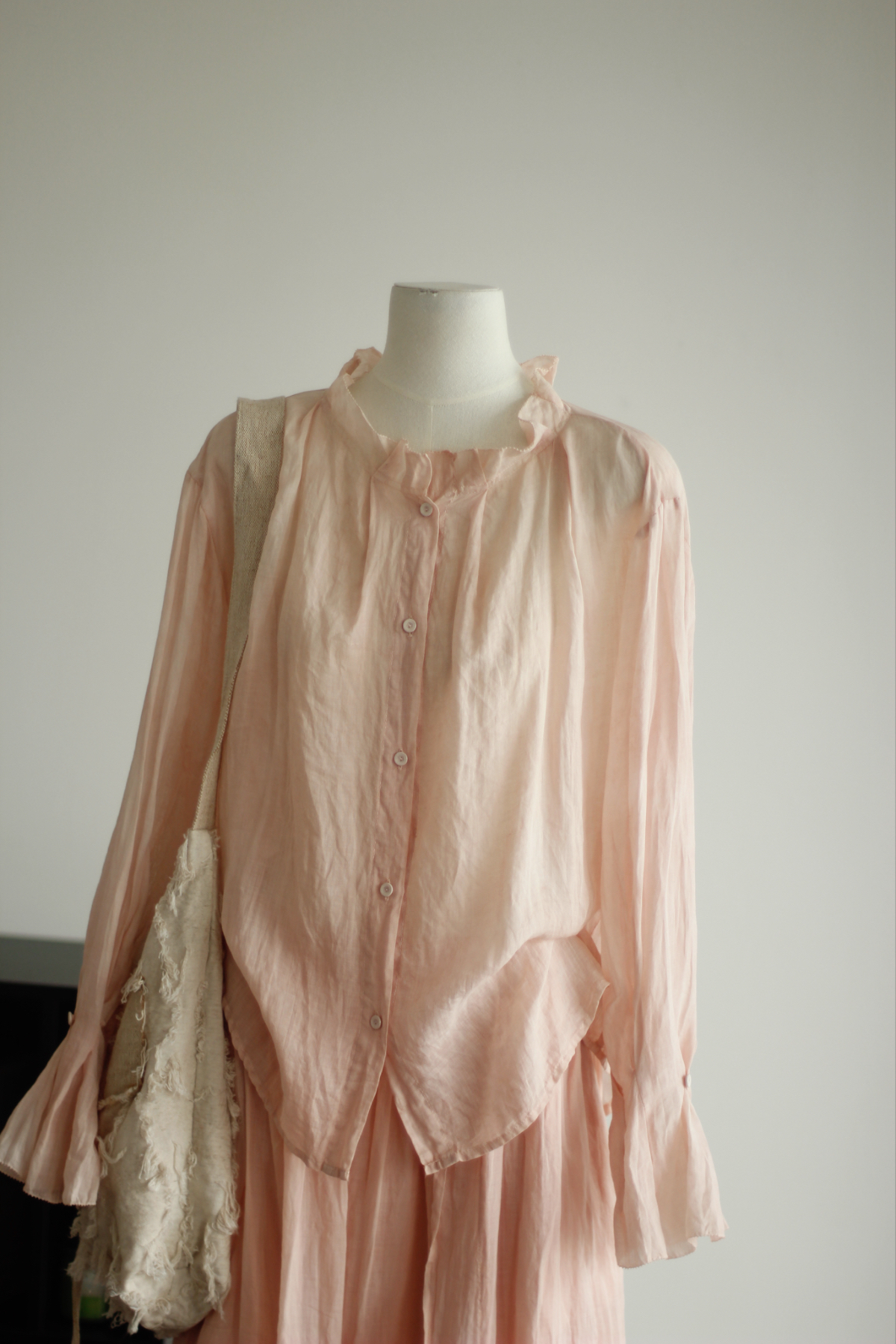 手工植物染苎麻长袖花边领衬衫/半裙