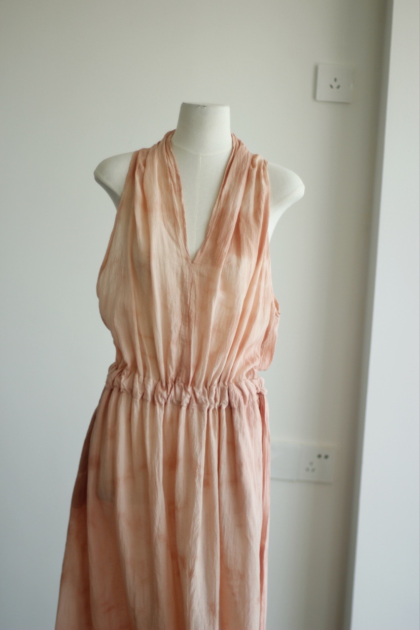 PILUNA - Plant Dyed Rose Pink | Loquat Leaf Gradient Dress