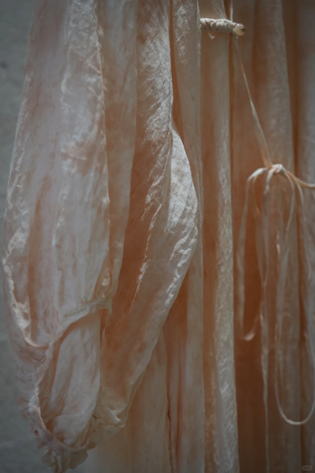 PILUNA - Handmade Botanical Loquat Leaf Oriental Dyeing Ramie Dress - Long Sleeve Lace Collar Dress [Dried Rose Petal]