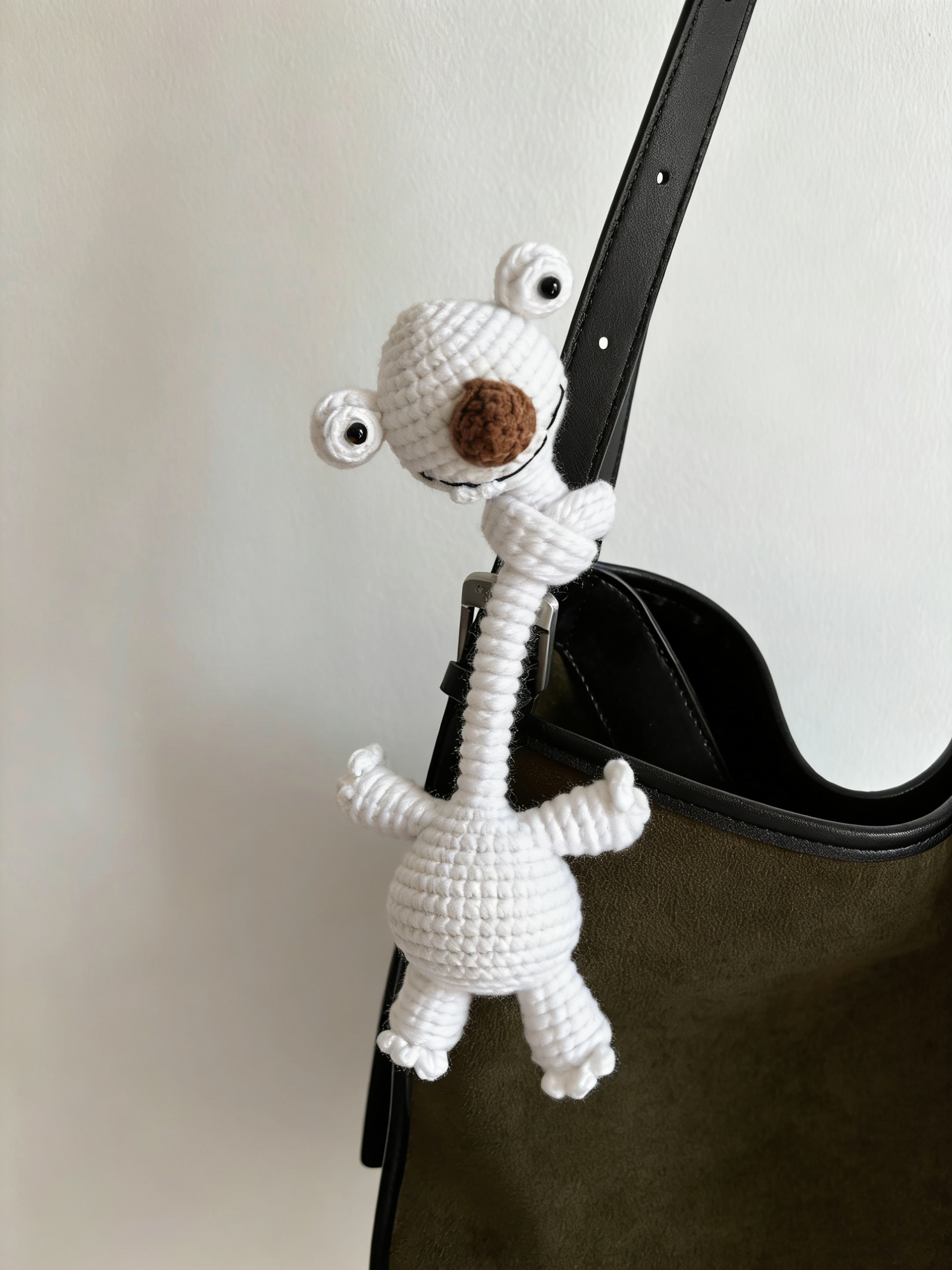 Handmade Crochet Prehistoric Sloth Bag Charm - Funny Long Neck Sloth Plush Toy,Gift for Animal Lovers🎁