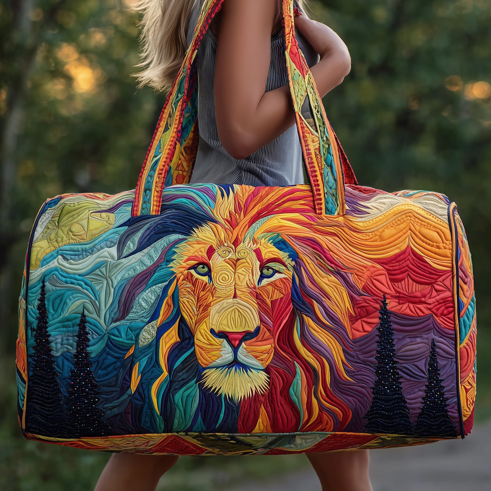 Lion Quilted Duffle Bag GFTOMA3404