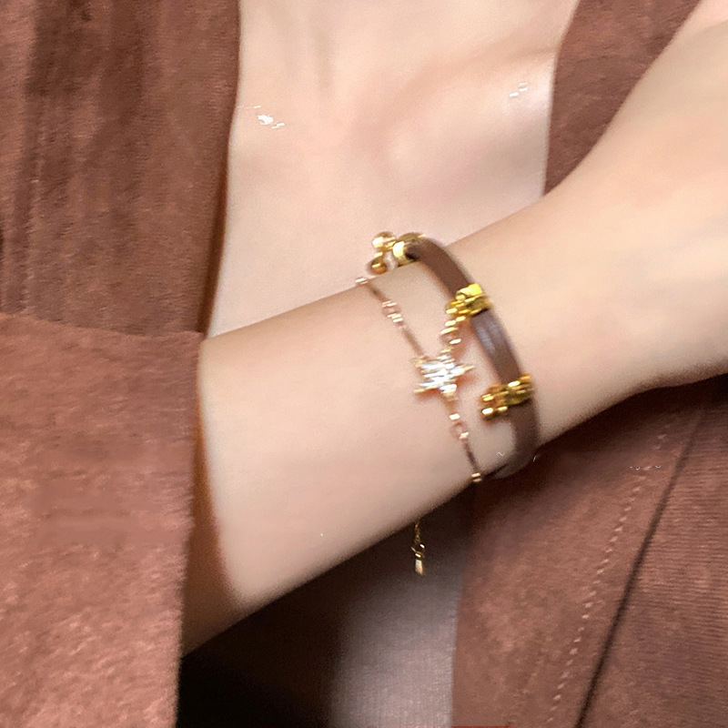 Maurer's Sun Bohemian Sophisticated Luxurious And Retro Style Necklace