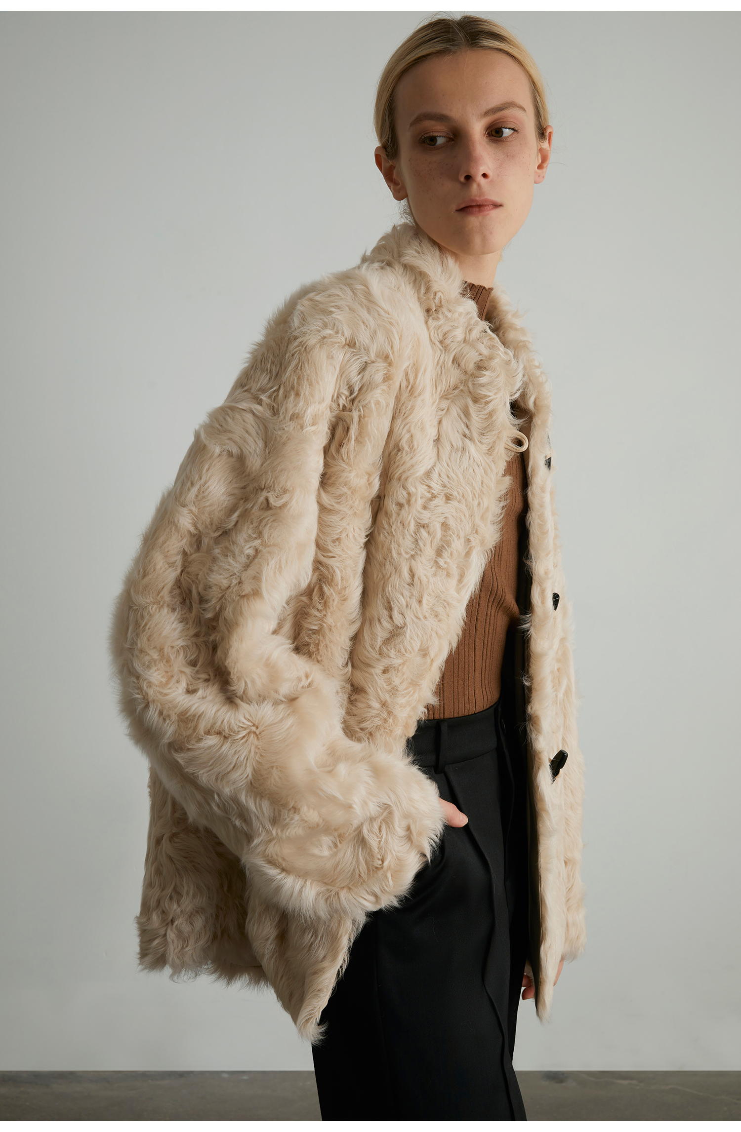 Environmentally Friendly Plush Short Coat