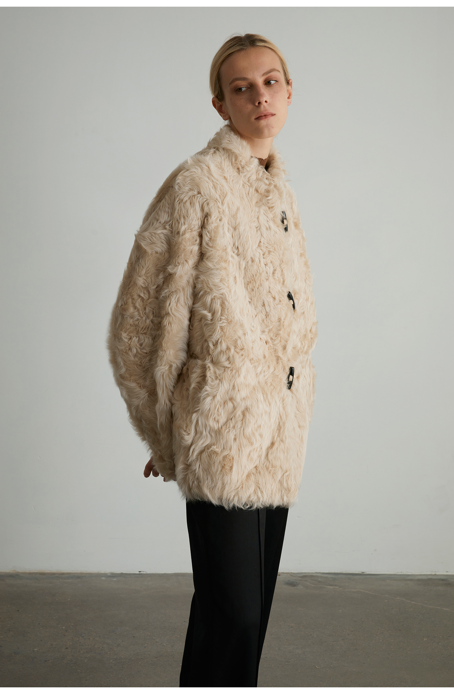 Environmentally Friendly Plush Short Coat