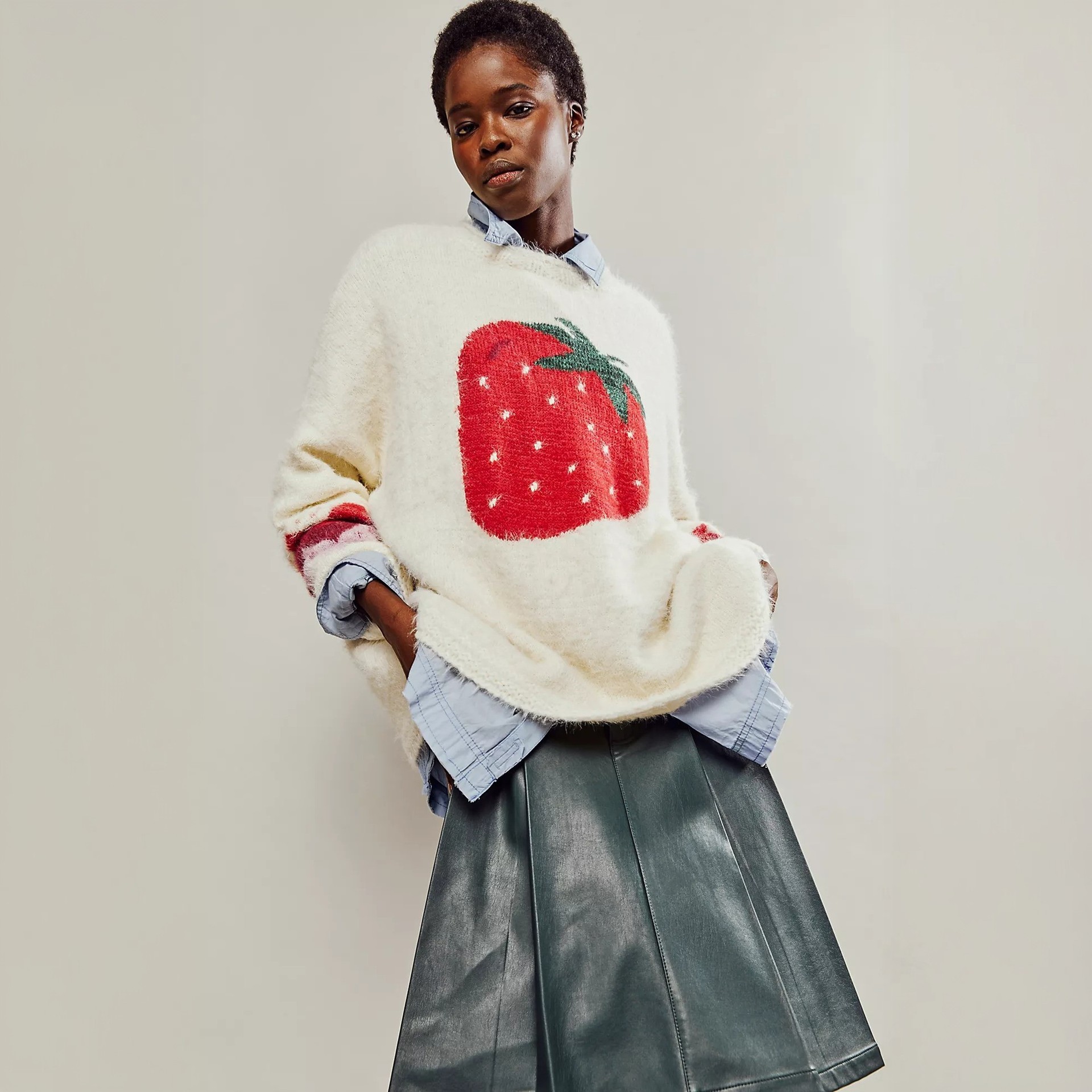 Round-neck Loose Fruit-printed Knitted Sweater
