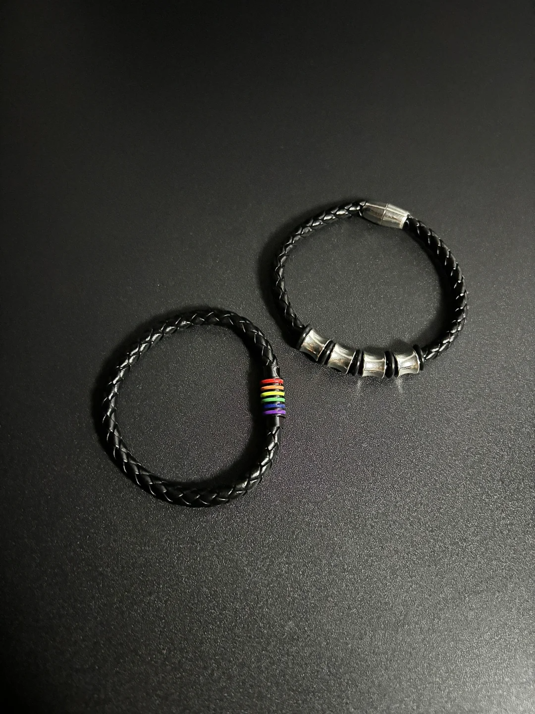 Minimalist Black Magnetic Leather Bracelet