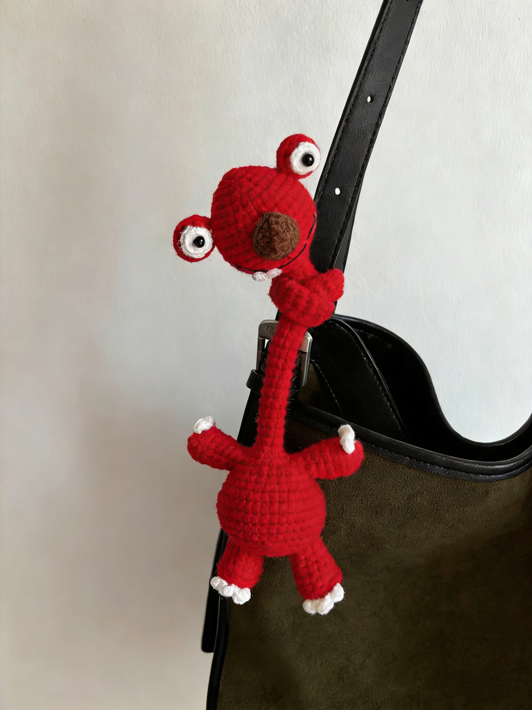 Handmade Crochet Prehistoric Sloth Bag Charm - Funny Long Neck Sloth Plush Toy,Gift for Animal Lovers🎁