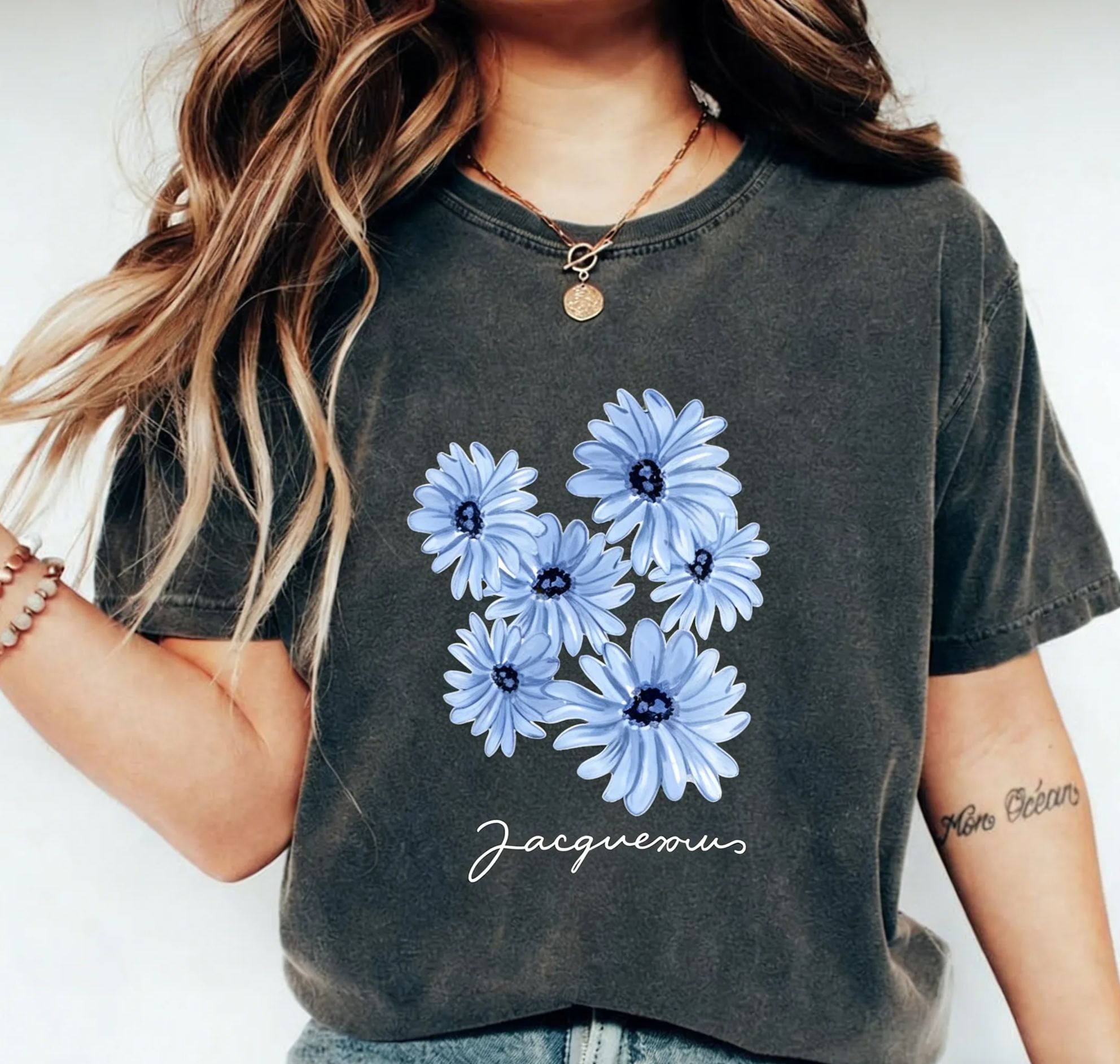 Watercolor Light Blue Daisy Graphic Cotton T-Shirt