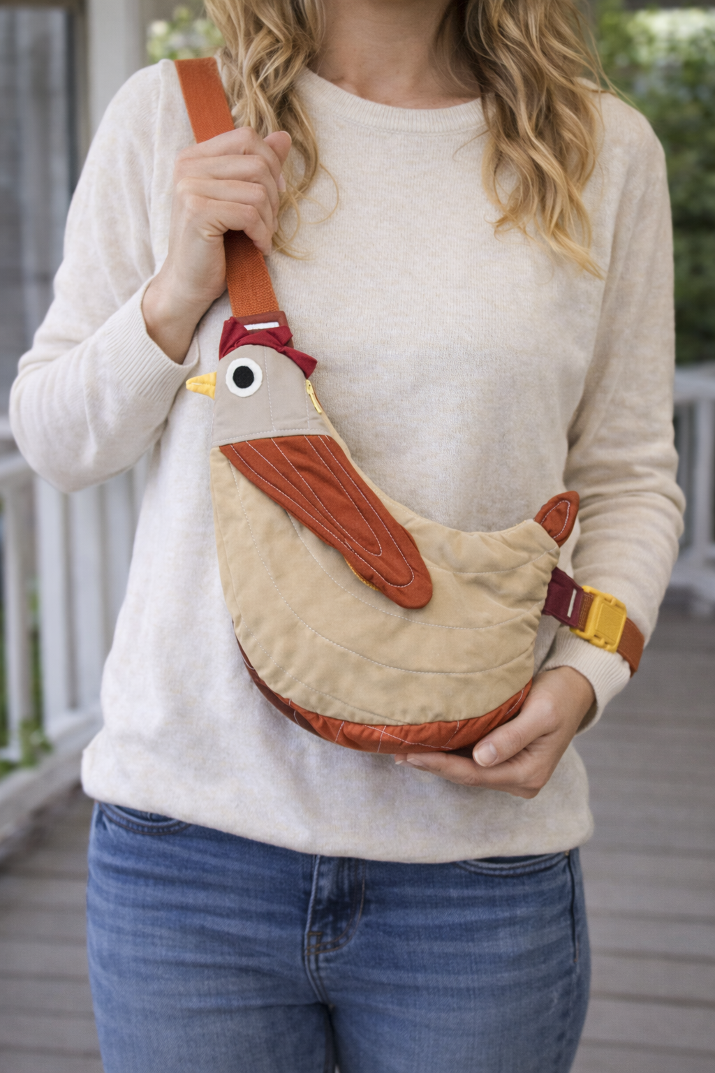 Fly Away Crossbody Bird Bag - Chicken