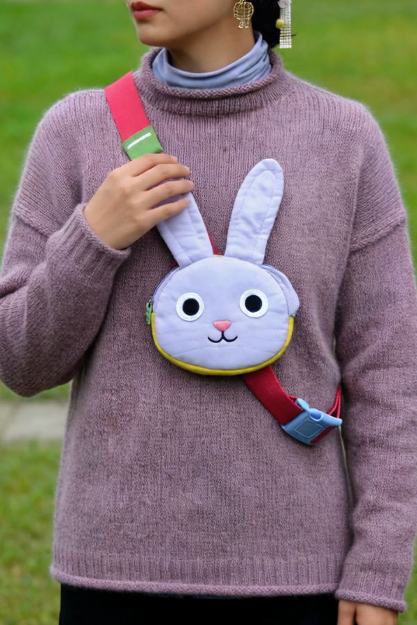 Prairie Running Messenger Bag-White Rabbit