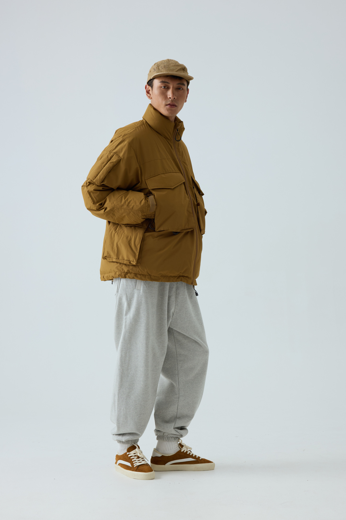 Men's Oversized Down Jacket - Premium Insulated Puffer Coat for Winter -Liberaturs