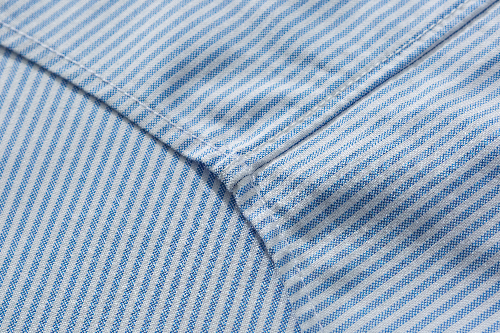 Men's Oxford Stripe Short Sleeve Shirt - Relaxed Fit 