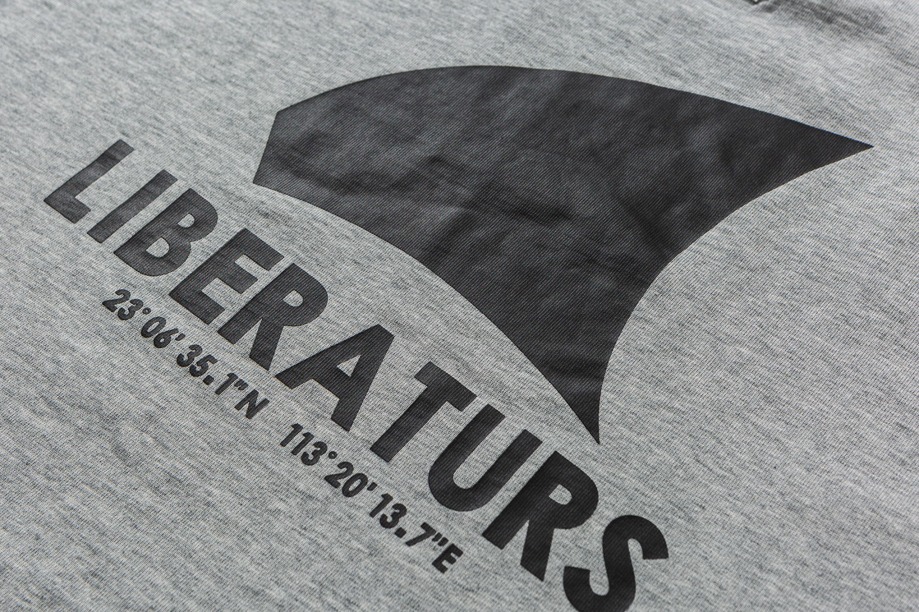 Men's 'Shark Sail' Graphic Long Sleeve Tee - 310gsm Heavyweight Crewneck 