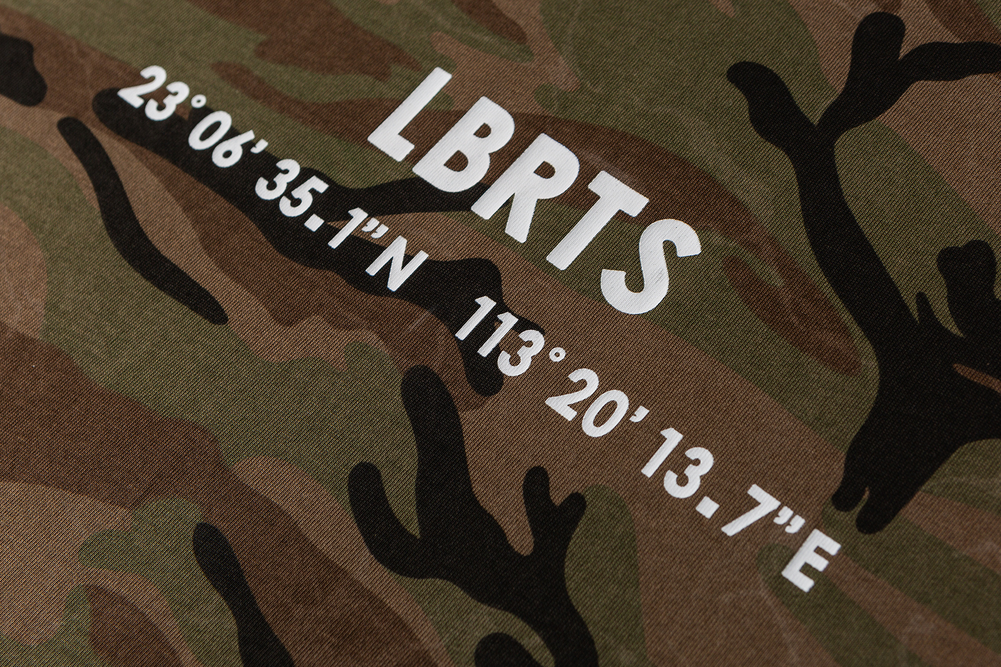 Men's Camo Crewneck T-Shirt - Relaxed Fit Casual Tee