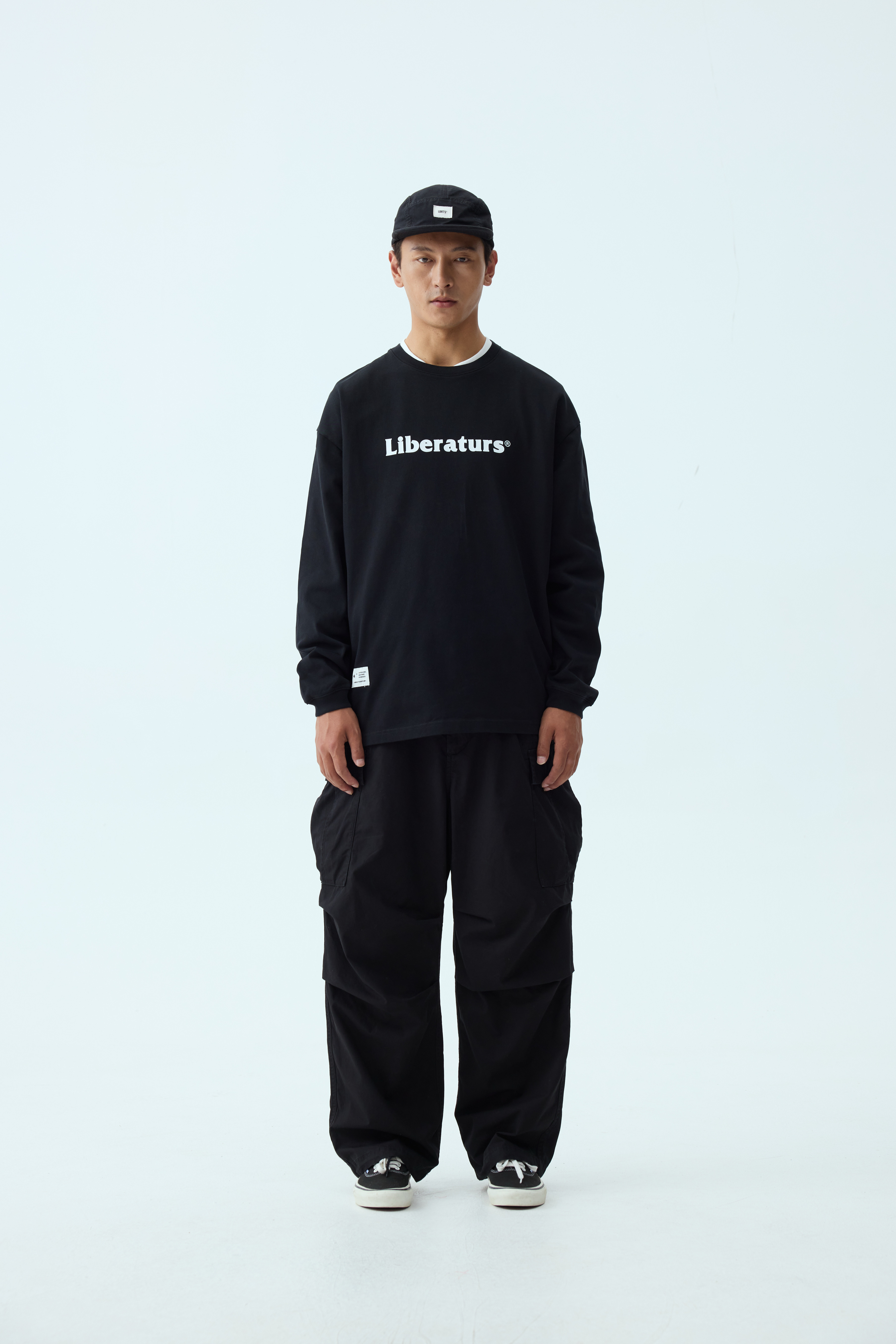 Graphic Crew Neck Long Sleeve Tee