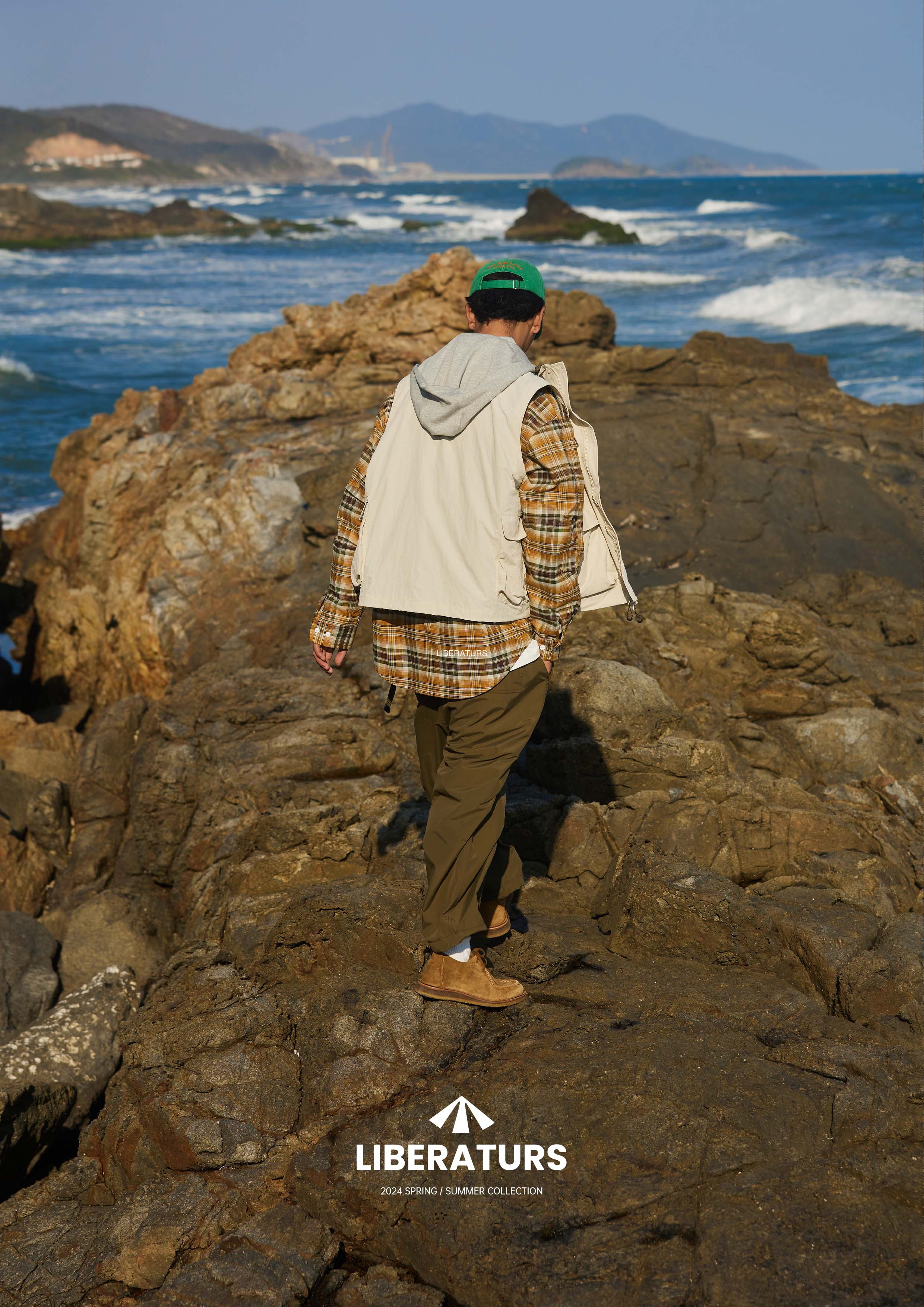 Men's Logger Vest - Outdoor Utility Vest with Multiple Pockets -Liberaturs