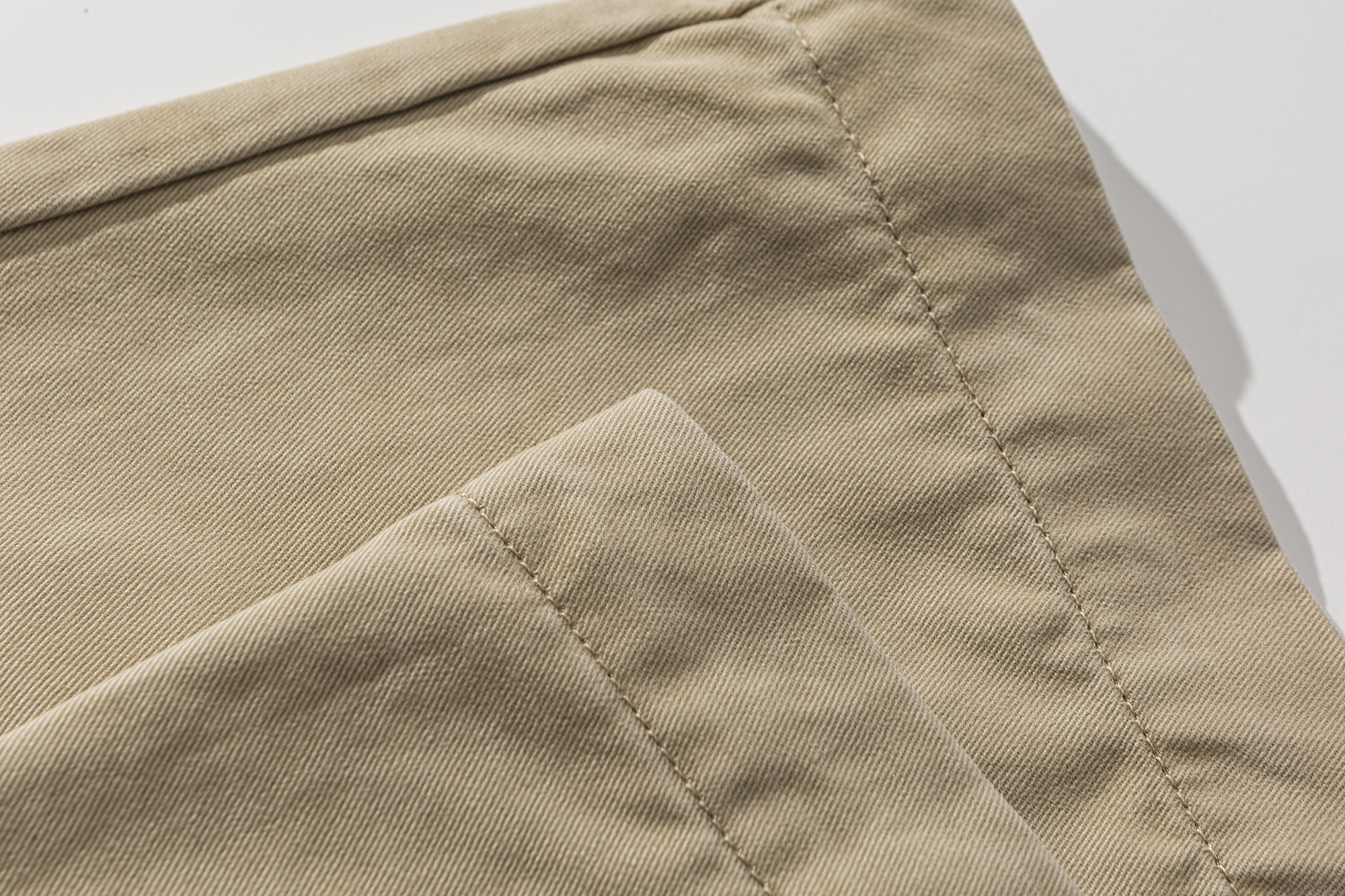 Men's Classic Double Pleated Chino Shorts - Relaxed Fit Casual Twill