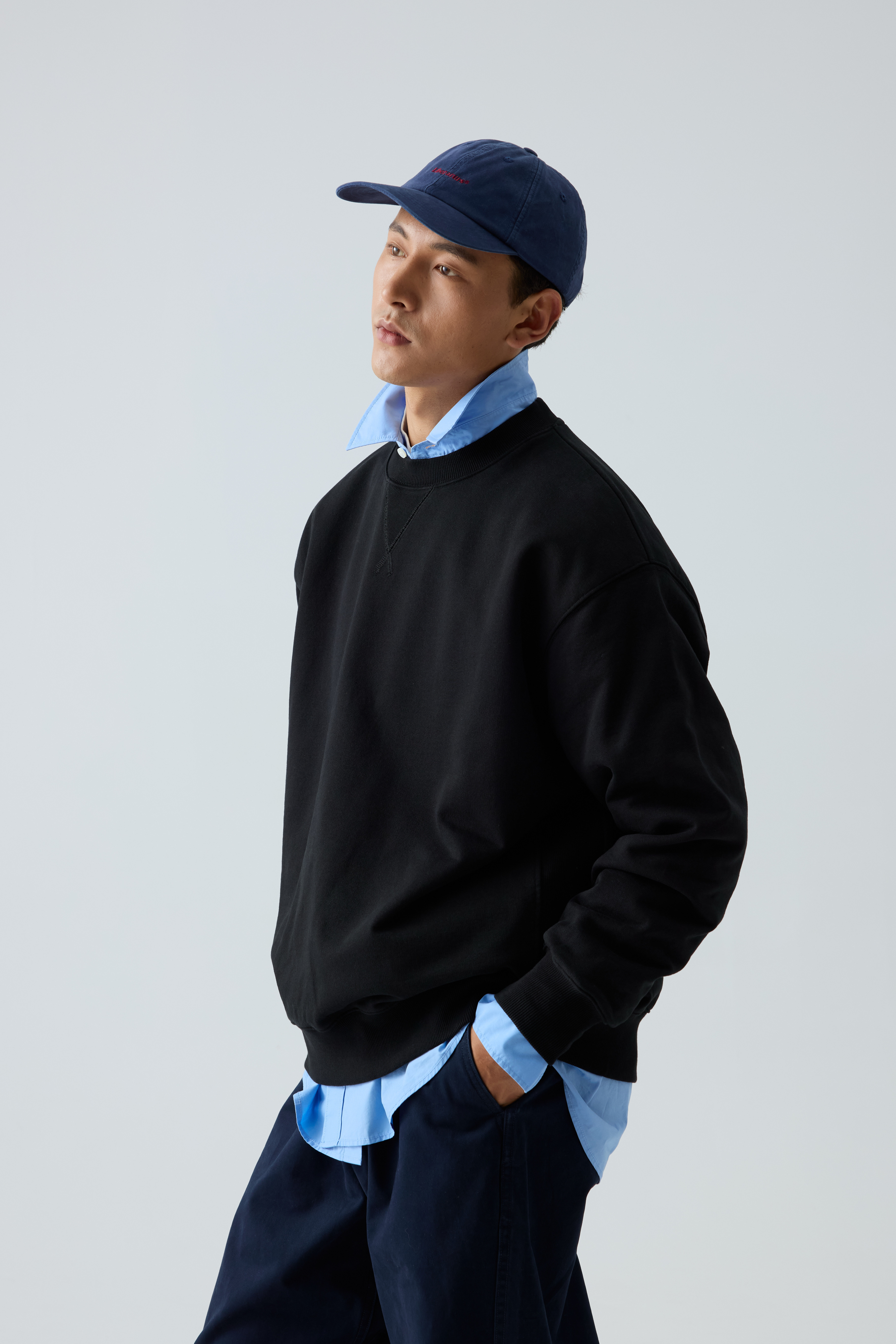 Men‘s Classic Utility Shirt - Oversized Pocket Shirt with Military Detail