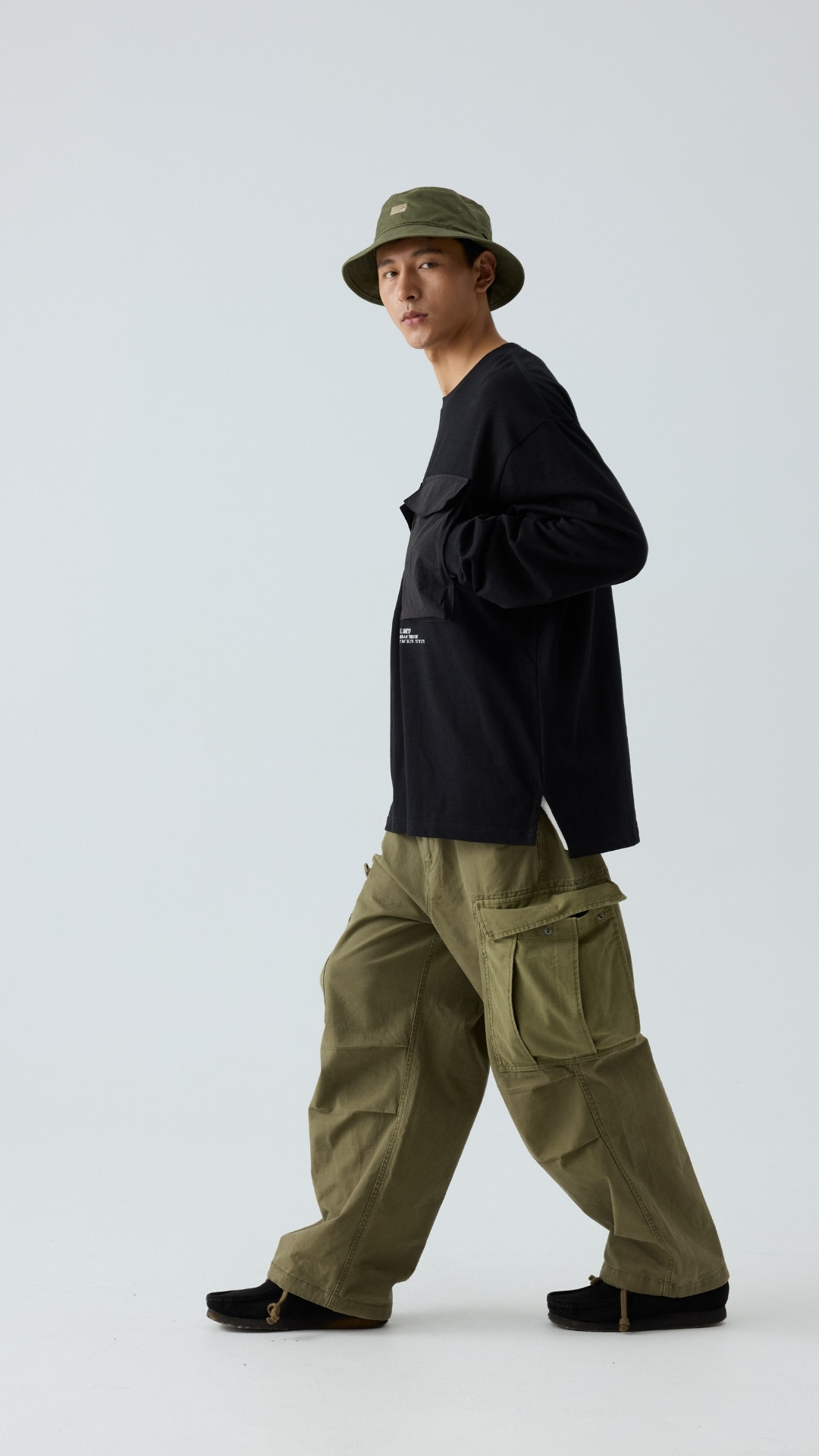 Men's Utility Long Sleeve T-Shirt with Multiple Pockets - Tactical Field Tee-Liberaturs