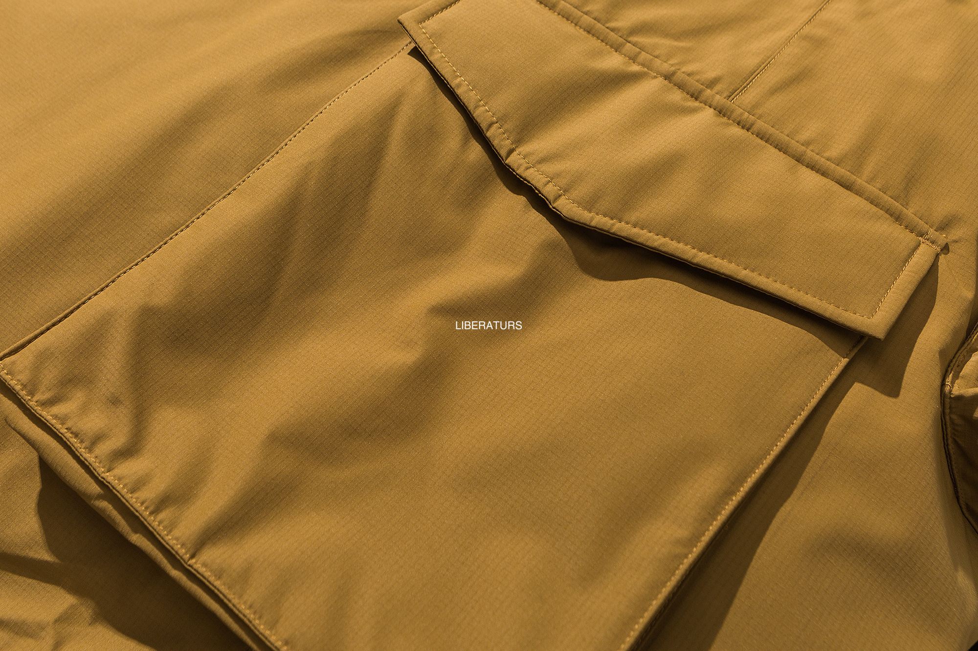 Men's Oversized Down Jacket - Premium Insulated Puffer Coat for Winter -Liberaturs