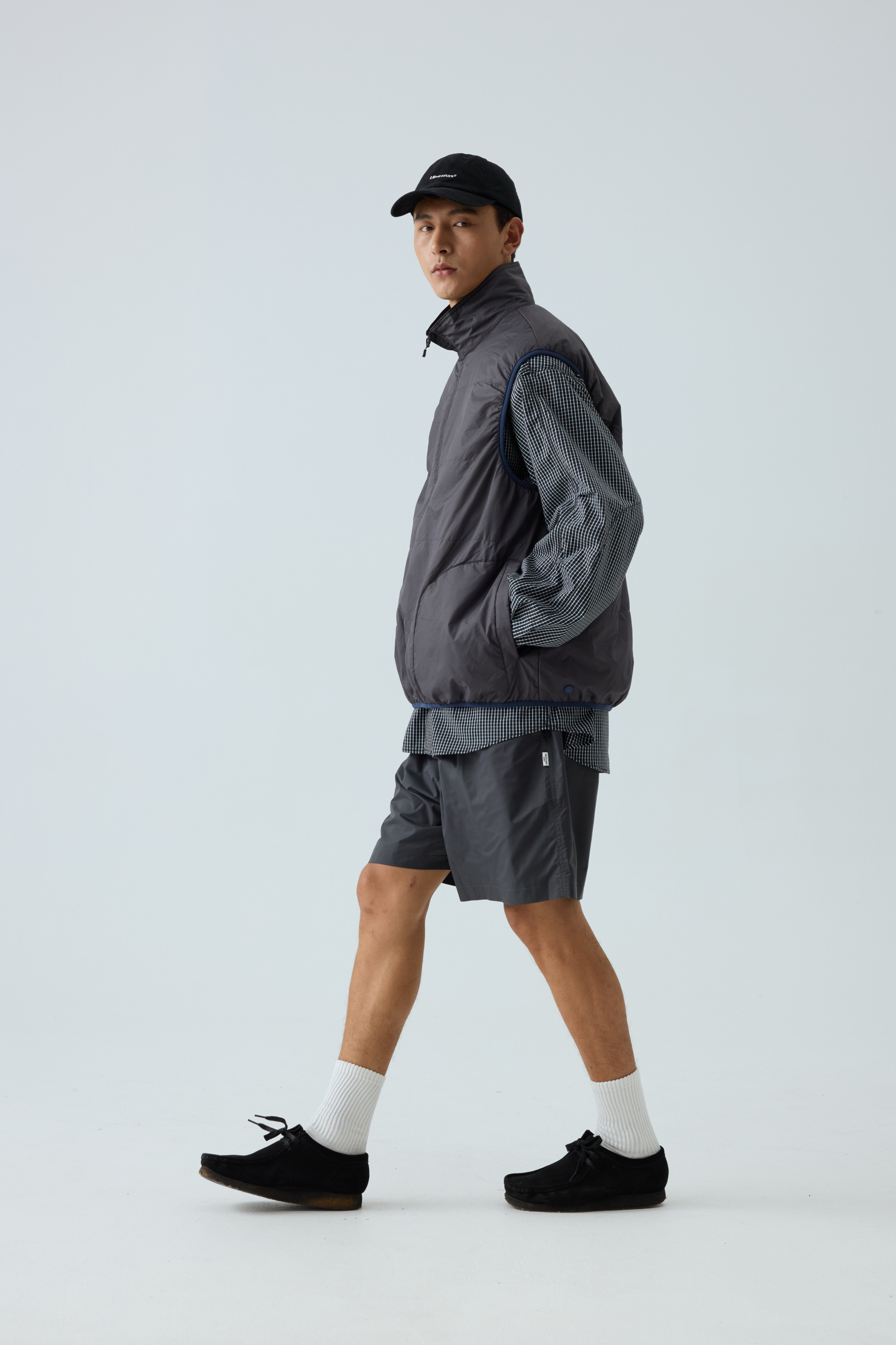 Men's Reversible Windproof Vest - 2-in-1 Insulated Tech Vest-Liberaturs