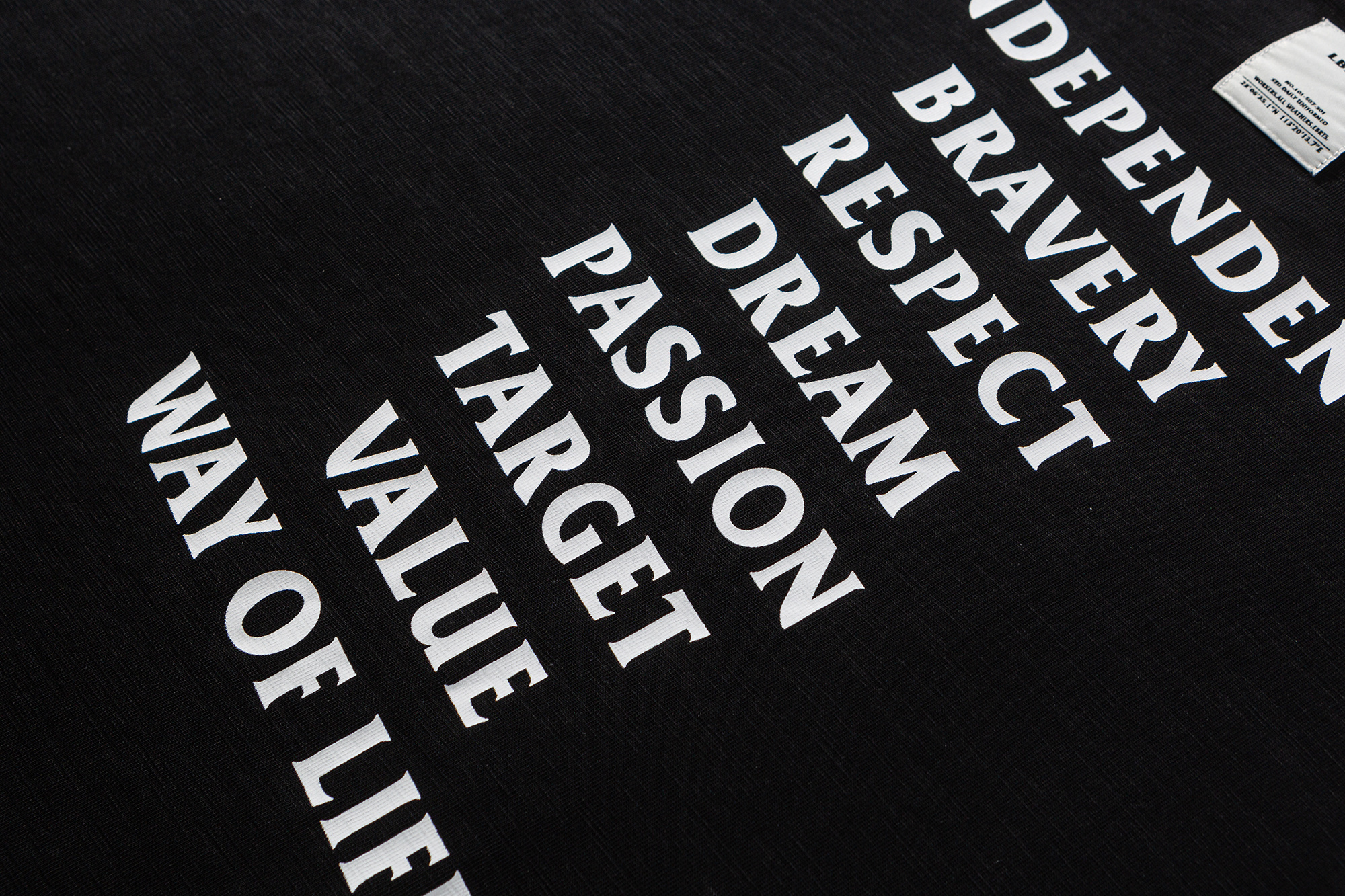 Men's Slub Cotton Embroidered Crewneck Tee - Breathable Relaxed Fit T-shirt | Liberaturs