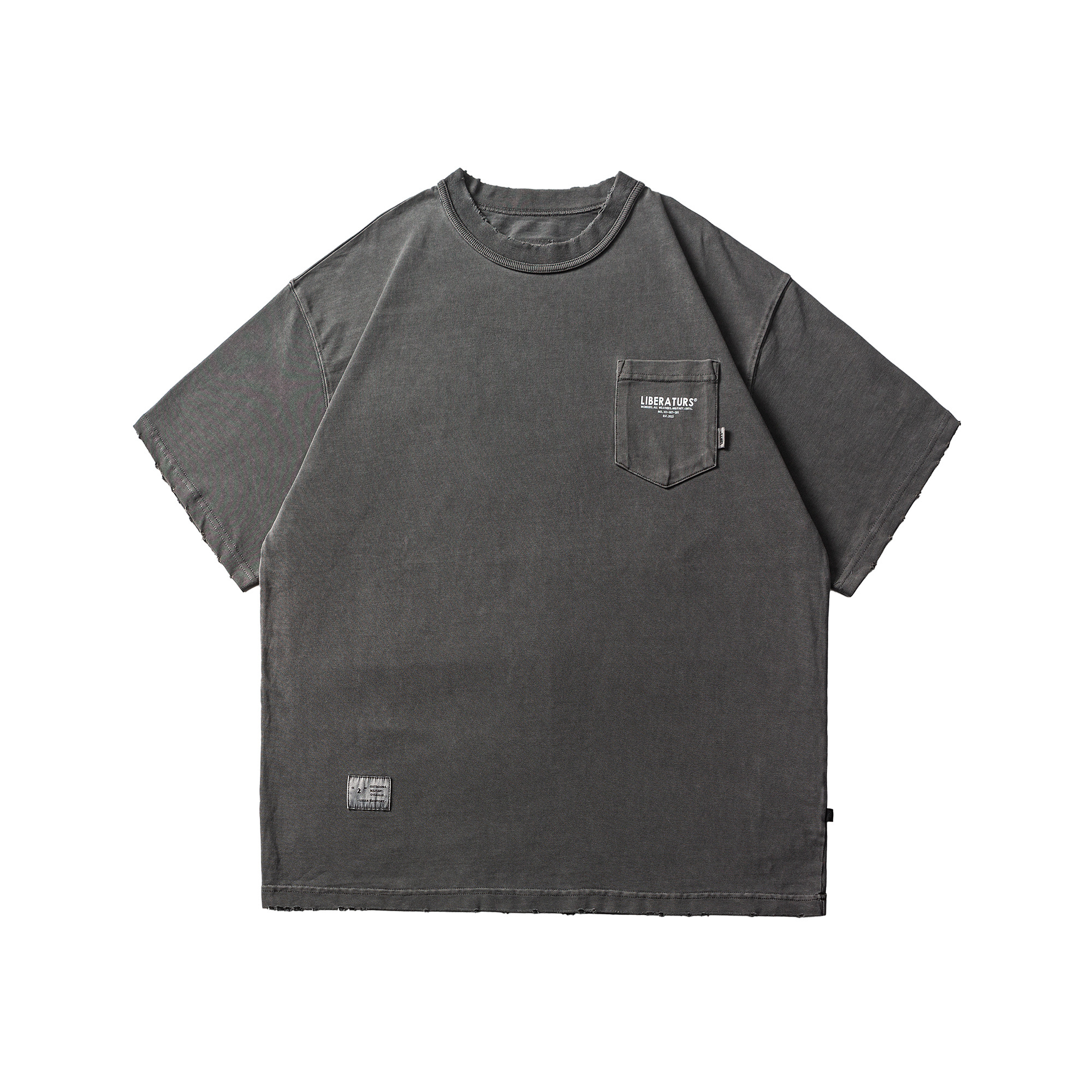 LD0102NT-成衣染-复古做旧磨破Pockrt Tee | Styling shot