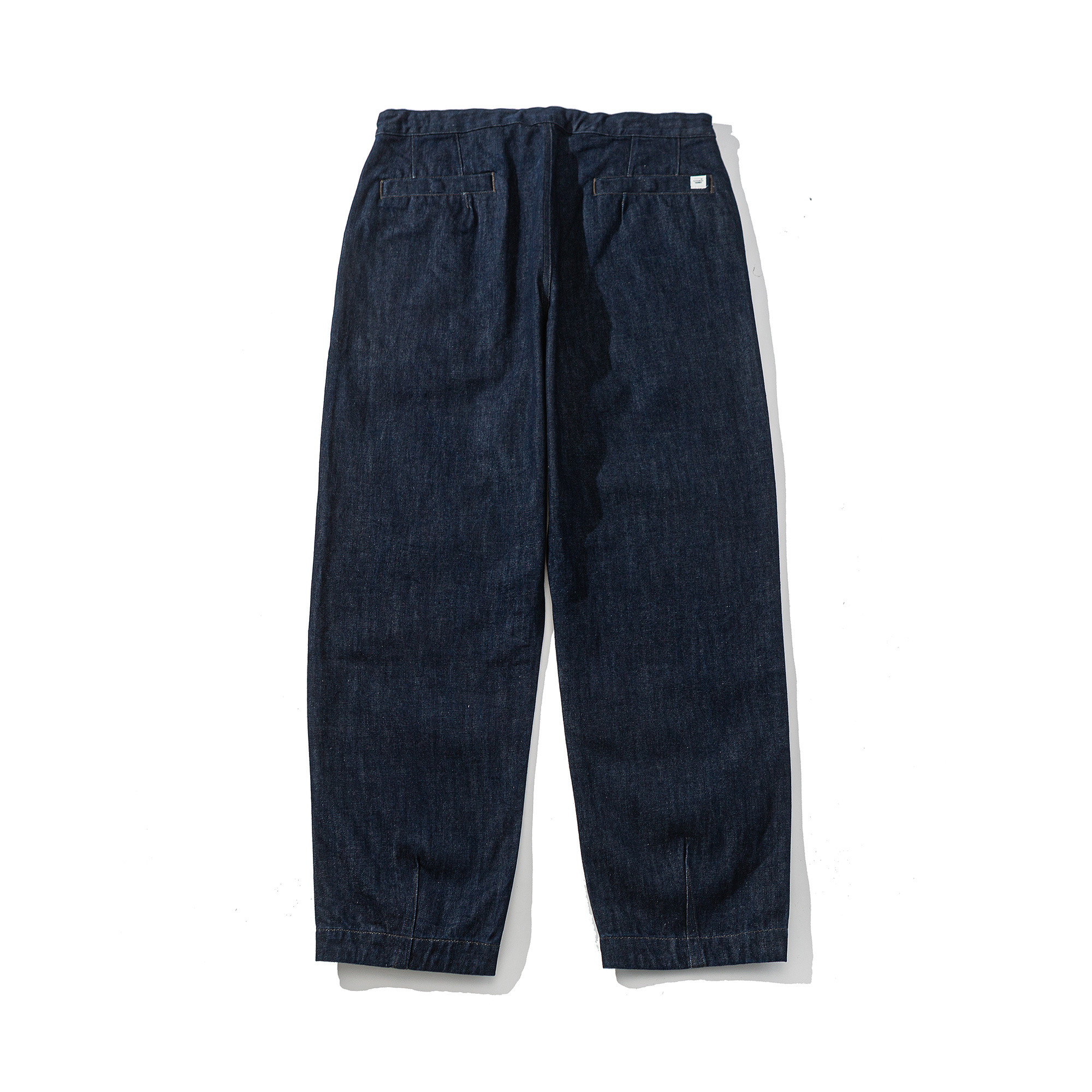 Tapered Buckle-Waist Denim Long Pants | Styling shot