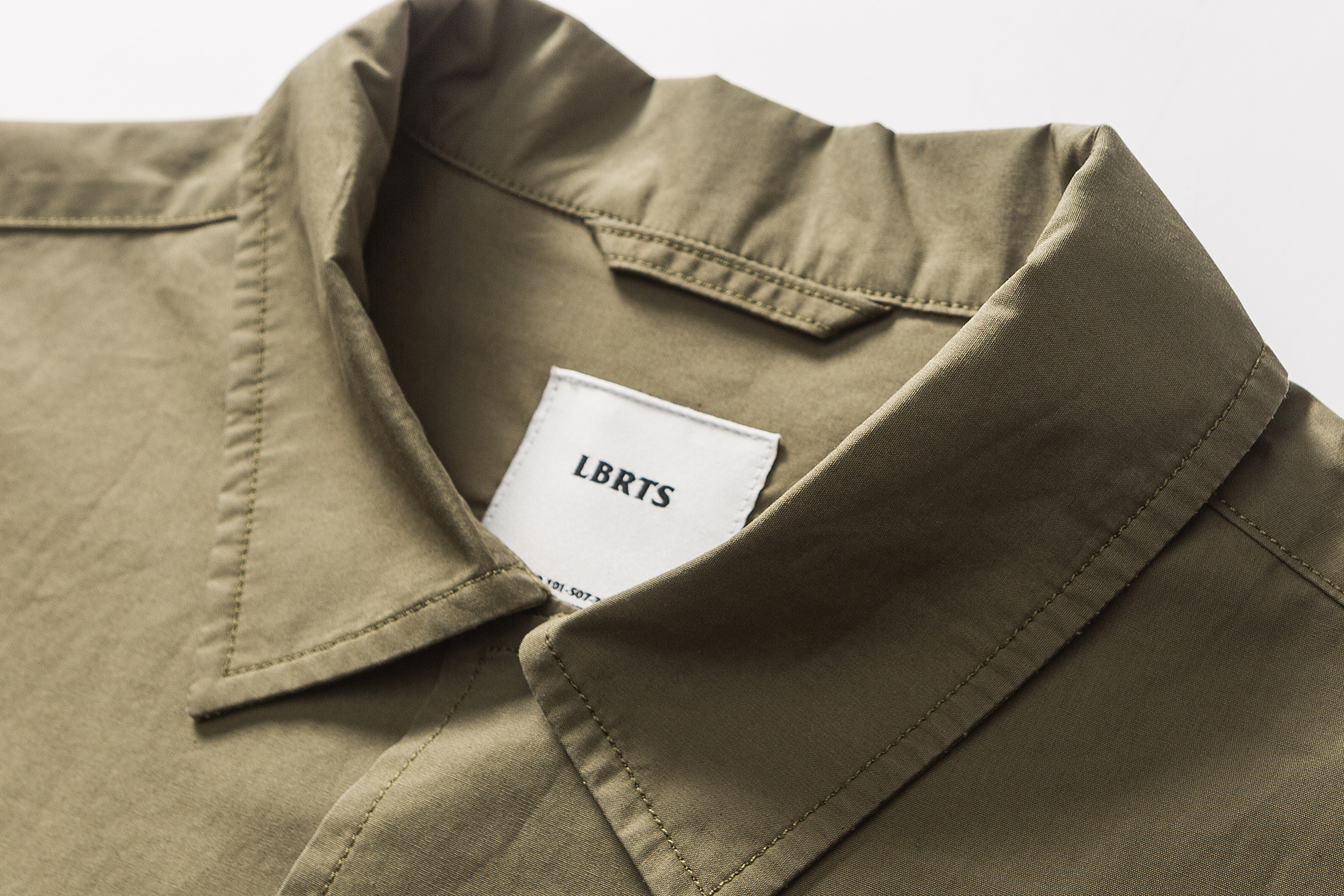 Men's Military Style Cargo Pocket Short Sleeve Shirt -  Lightweight Cotton
