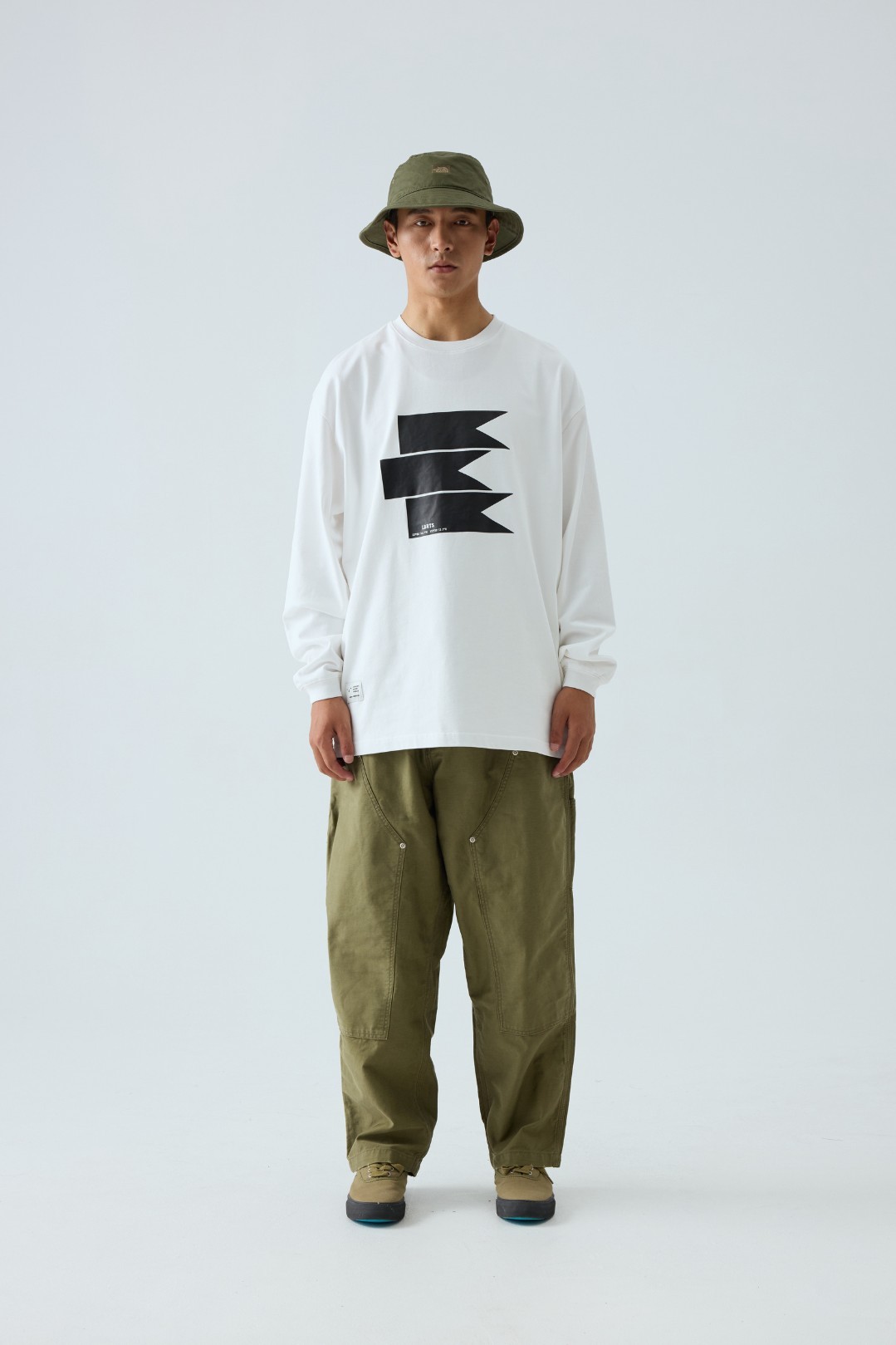 [Copy]Men's 'Shark Sail' Graphic Long Sleeve Tee - 310gsm Heavyweight Crewneck 
