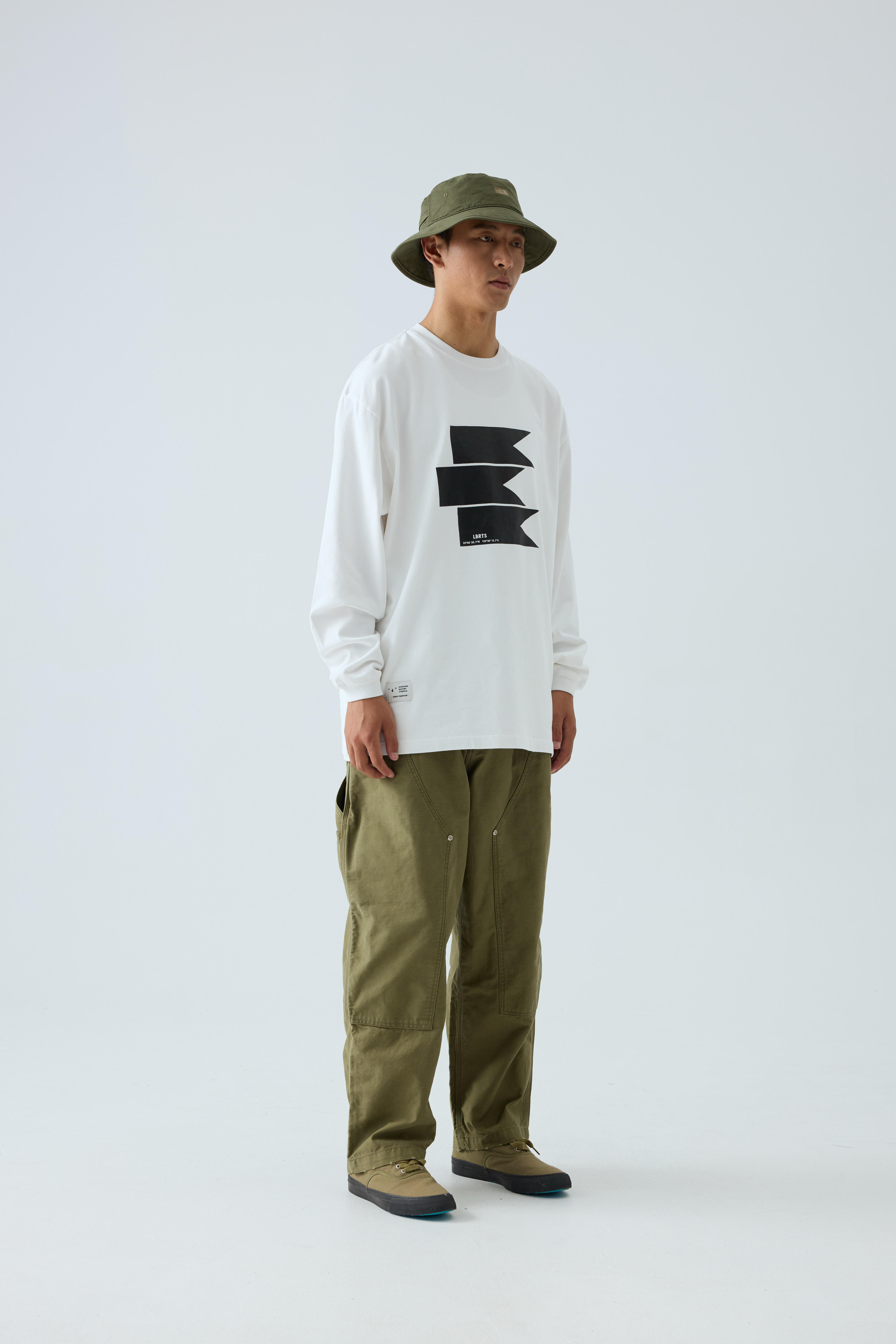 [Copy]Men's 'Shark Sail' Graphic Long Sleeve Tee - 310gsm Heavyweight Crewneck 