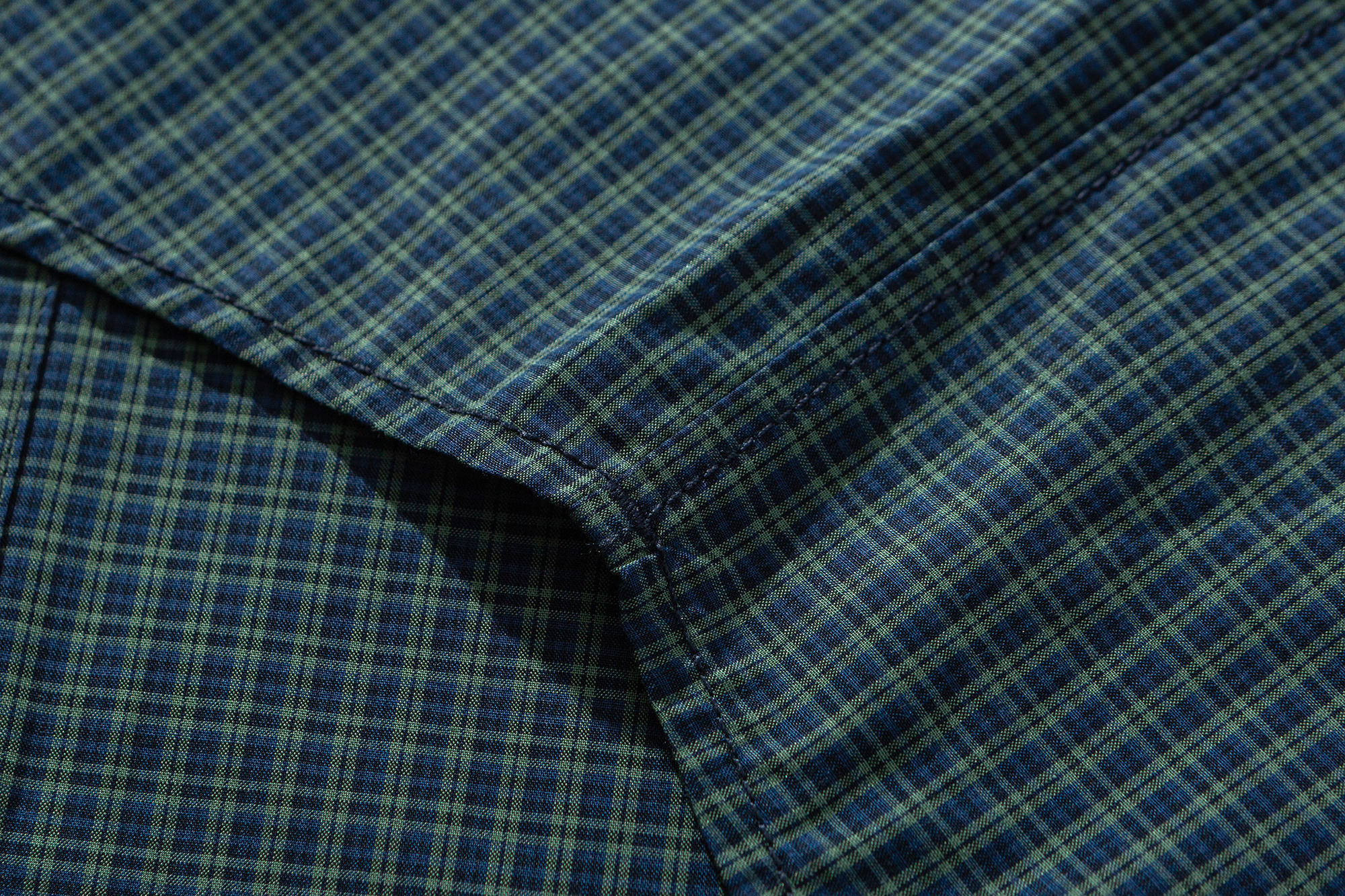 Men's Classic Retro Green Plaid Short Sleeve Shirt - Relaxed Fit | Liberaturs