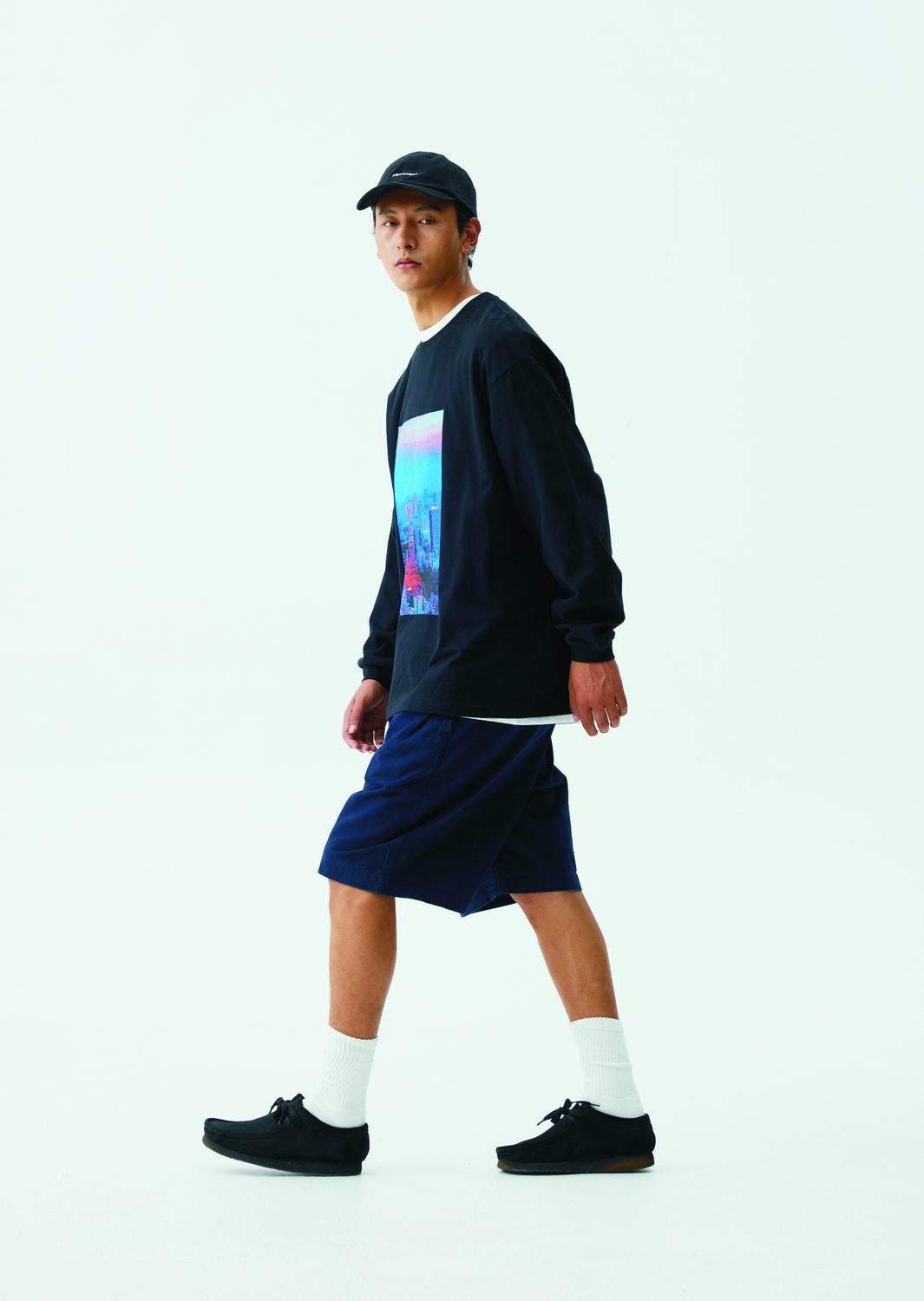 Look 002