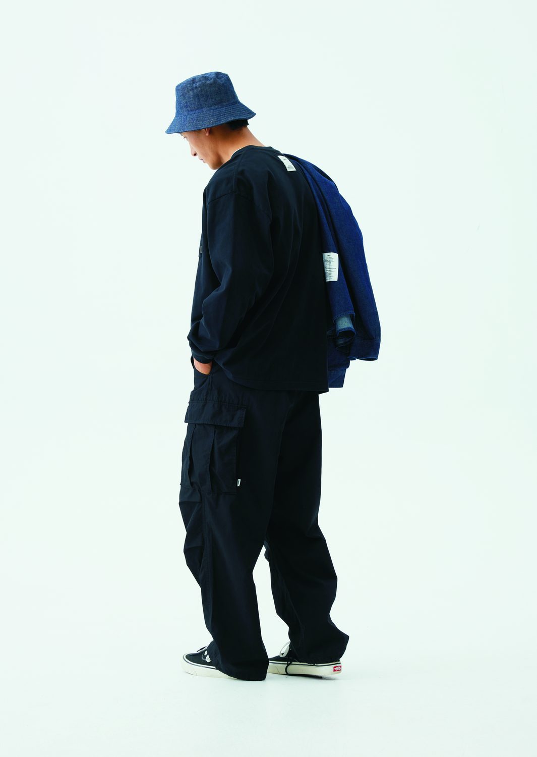 Look 047