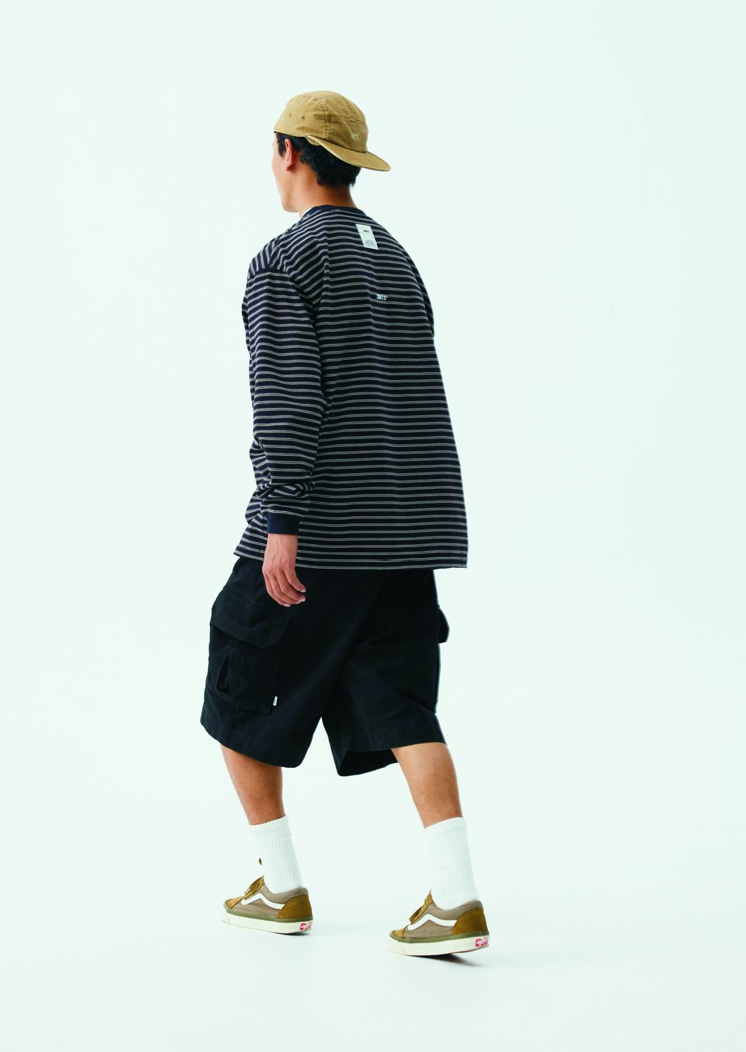 Look 050