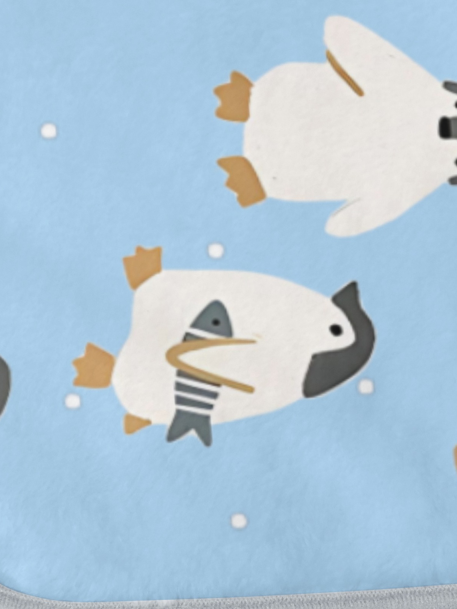 Women's Cartoon Penguin Printed Flannel Throw Blanket - Soft Cozy Shawl (5 Colors: Light Blue/Red/Navy/Gray/Green)