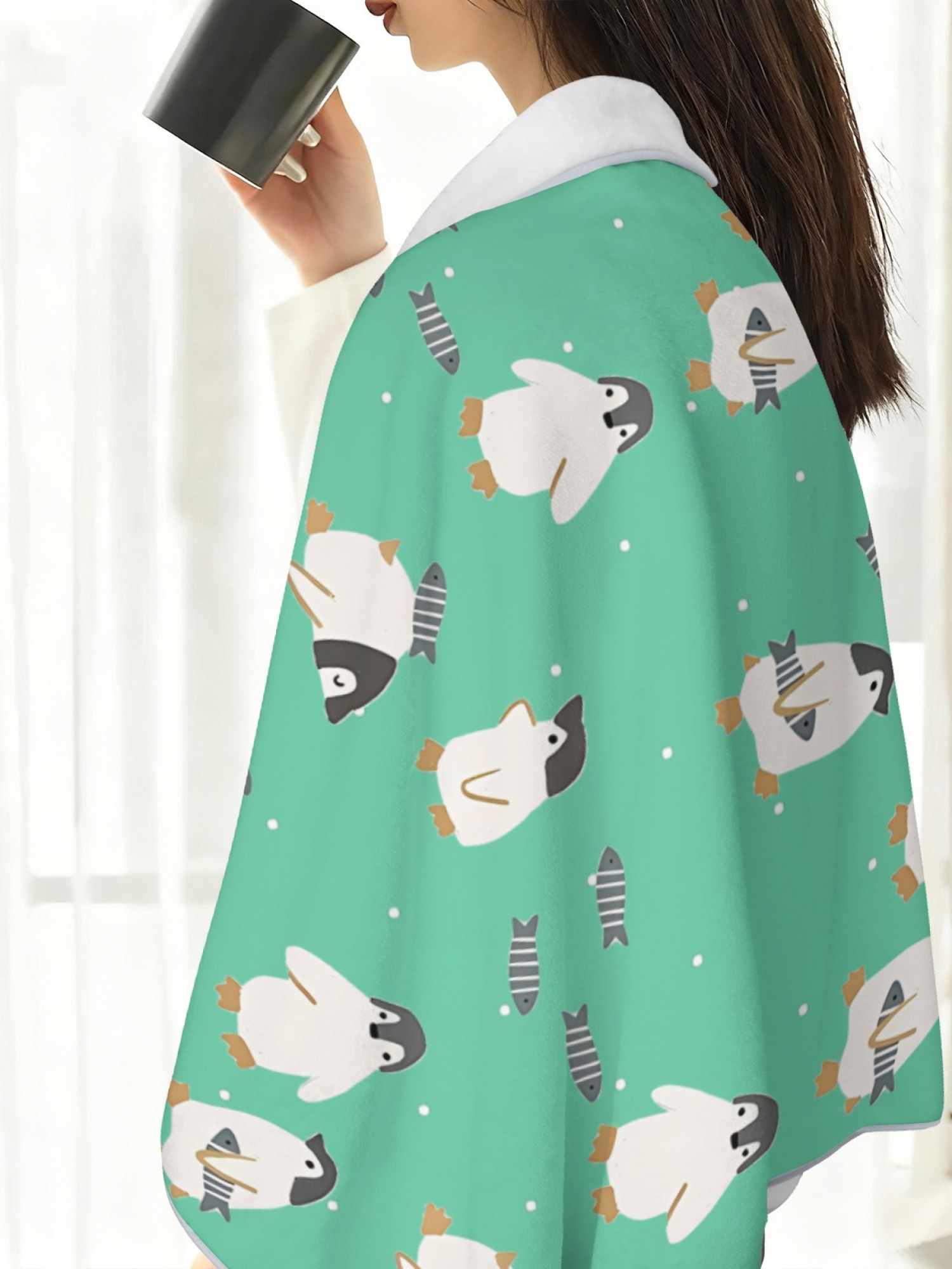 Women's Cartoon Penguin Printed Flannel Throw Blanket - Soft Cozy Shawl (5 Colors: Light Blue/Red/Navy/Gray/Green)