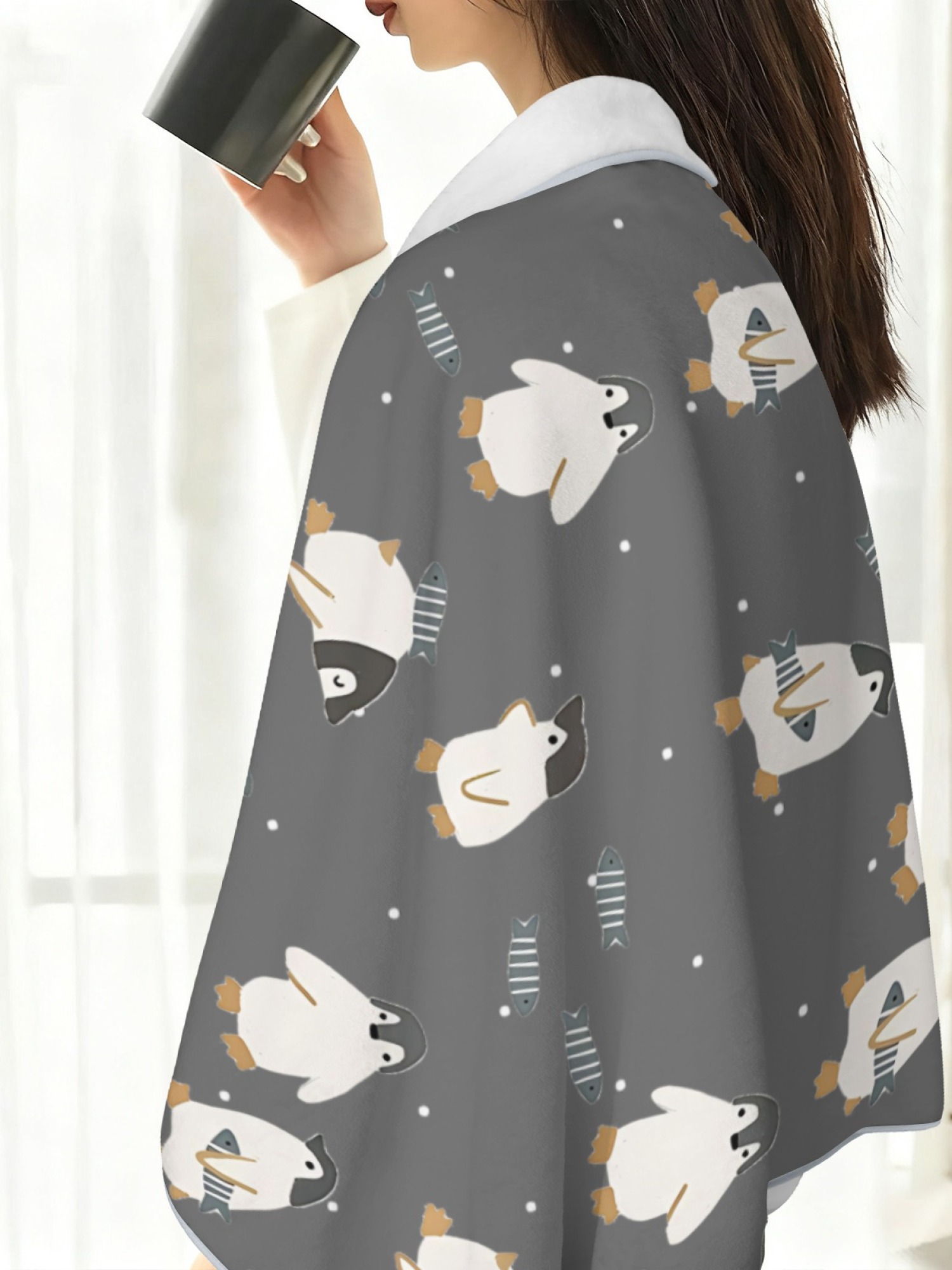 Women's Cartoon Penguin Printed Flannel Throw Blanket - Soft Cozy Shawl (5 Colors: Light Blue/Red/Navy/Gray/Green)