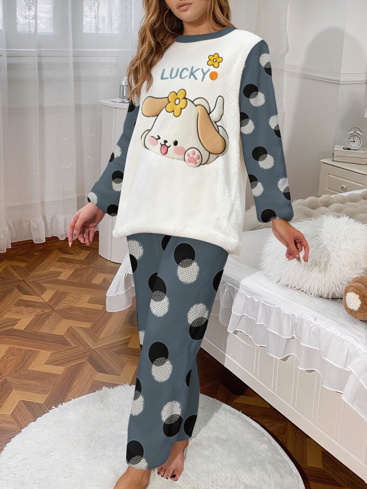 Women's Winter Flannel Casual Pajama Set: Novel Lucky Puppy Pattern Round Neck Long Sleeve Top with Polka Dot Print, Elastic Waist, Long Pants; Comfortable and Warm Home Wear, Versatile for Everyday Wear