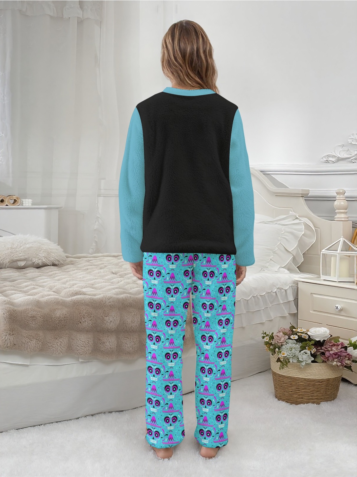 Stranger Things "Hellfire Club" Women's Fuzzy Fleece Pajama Set | Cozy Winter Loungewear with Skull Pants