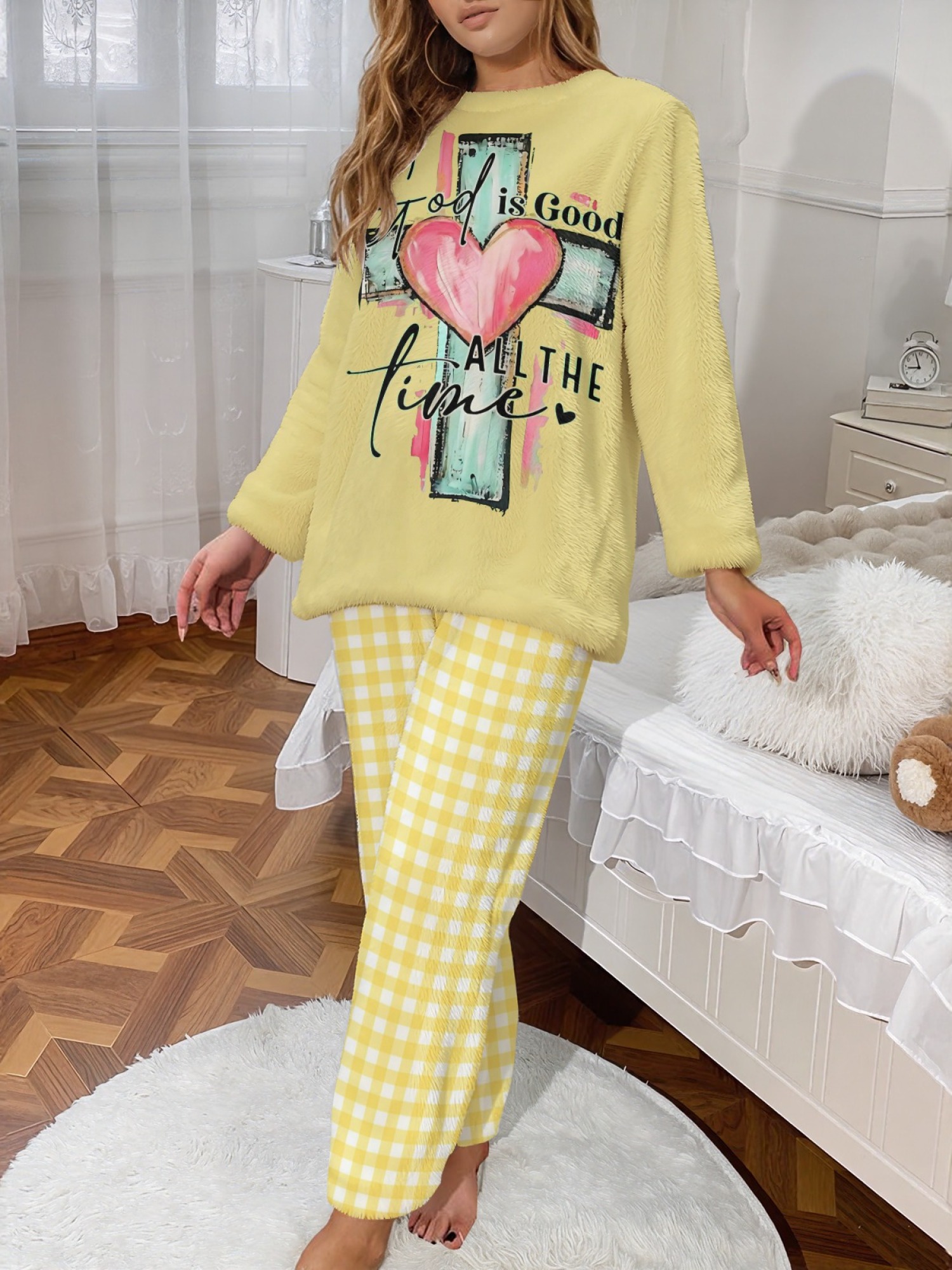 Winter Flannel Women's Pajama Set, Valentine's Day Fun Print Set, Comfortable and Warm Round Neck Long Sleeve Top, Stylish Classic Plaid Print Trousers, Loungewear, Sleepwear Set, Gift