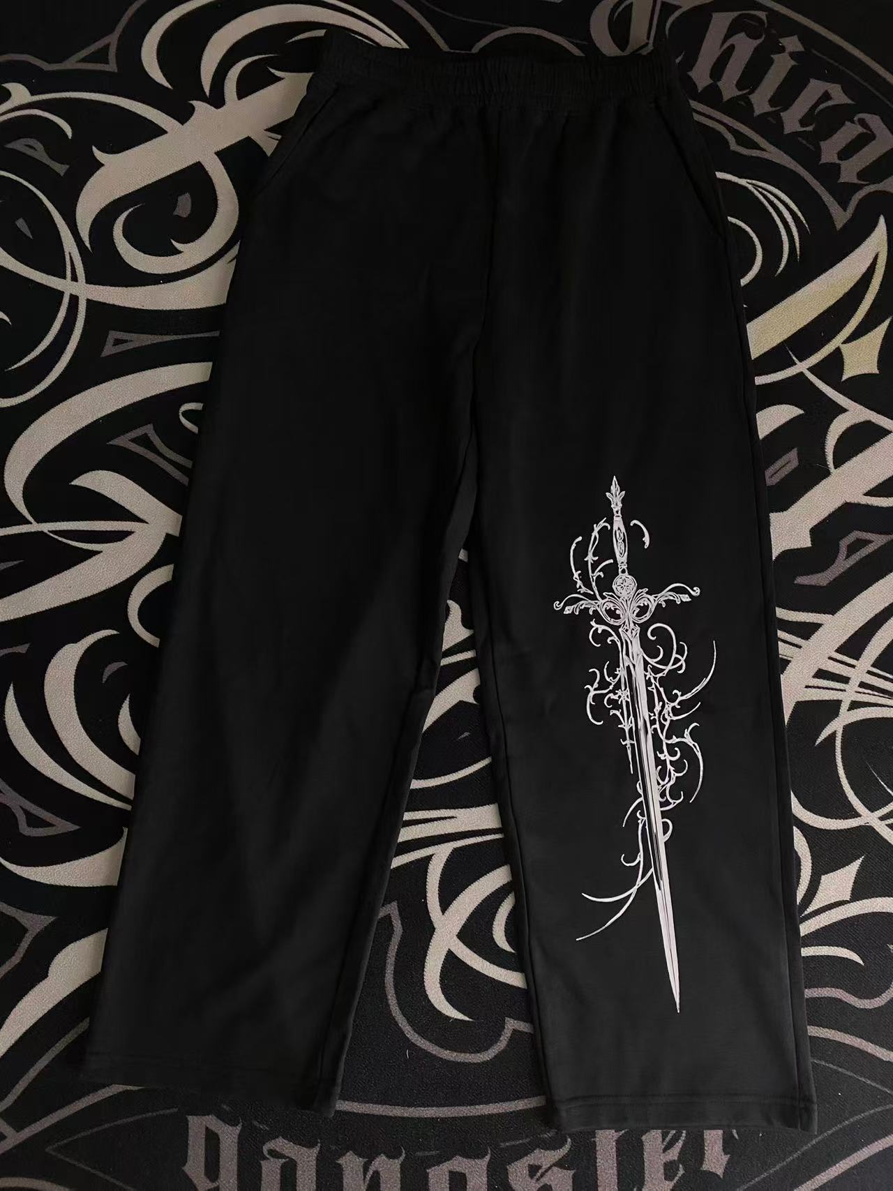 Baroque Sword Vine Baggy Sweatpants