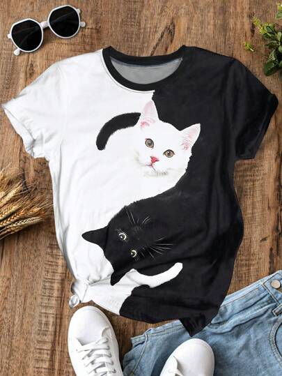 Chic Black And White Cat Printed Crew Neck T-shirt
