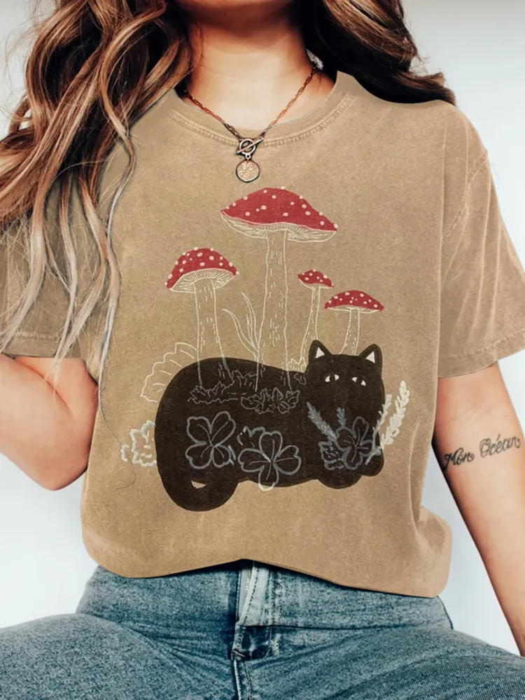 Abstract Creative Cute Mushroom Cat Painting Art T-shirt
