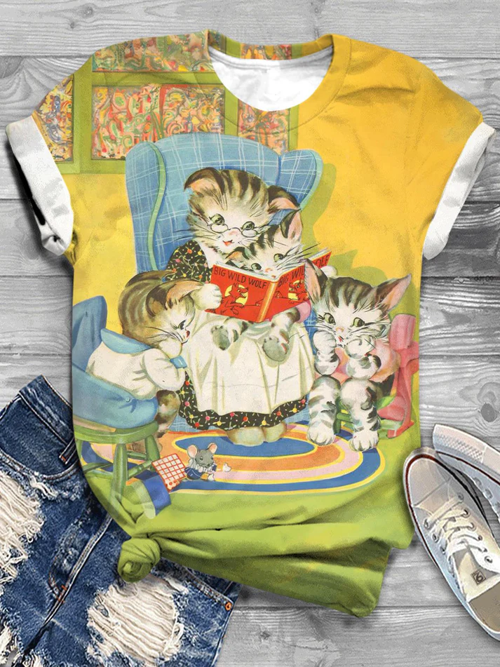 Vintage Story Time Cat Crew Neck T-shirt