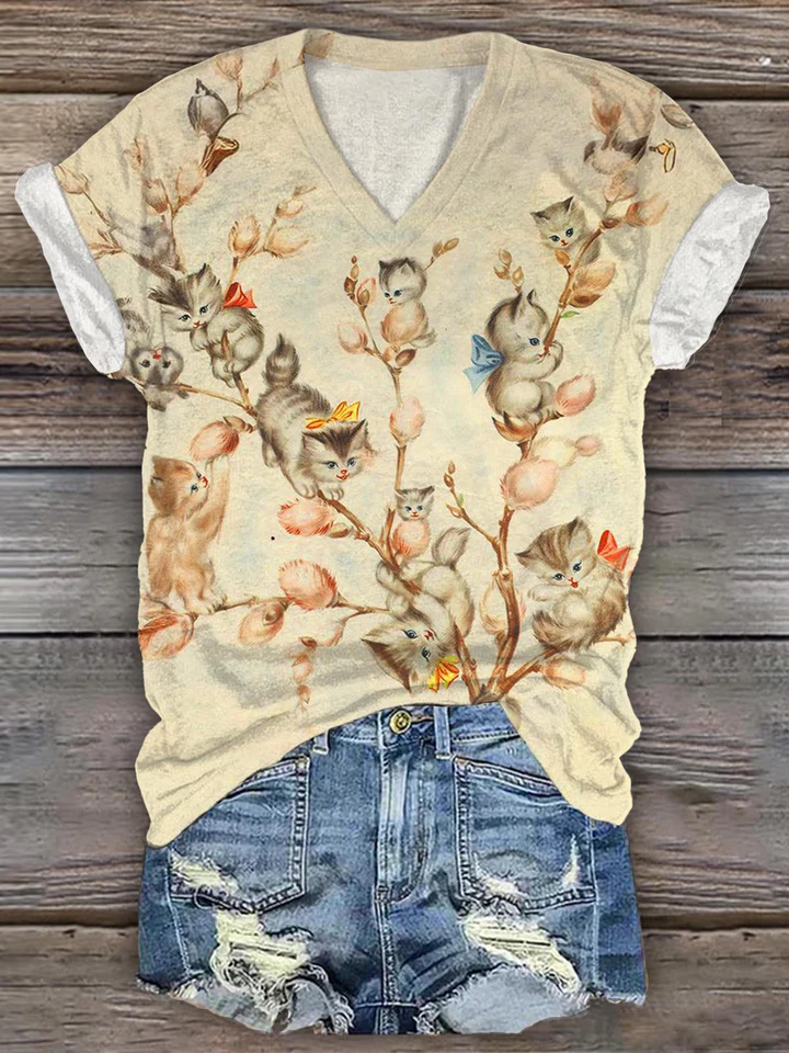 Cute Cat Animal Tree Retro Art Print V-neck Casual T-Shirt
