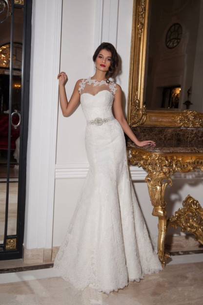 Illusion Sleeveless Sexy Mermaid Wedding Dress With Lace Appliques