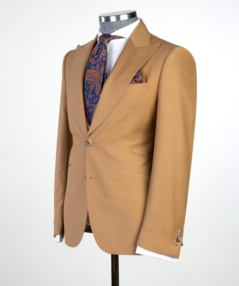 Elroy New Arrival Brown Peaked Lapel Fashion Business Men Suits