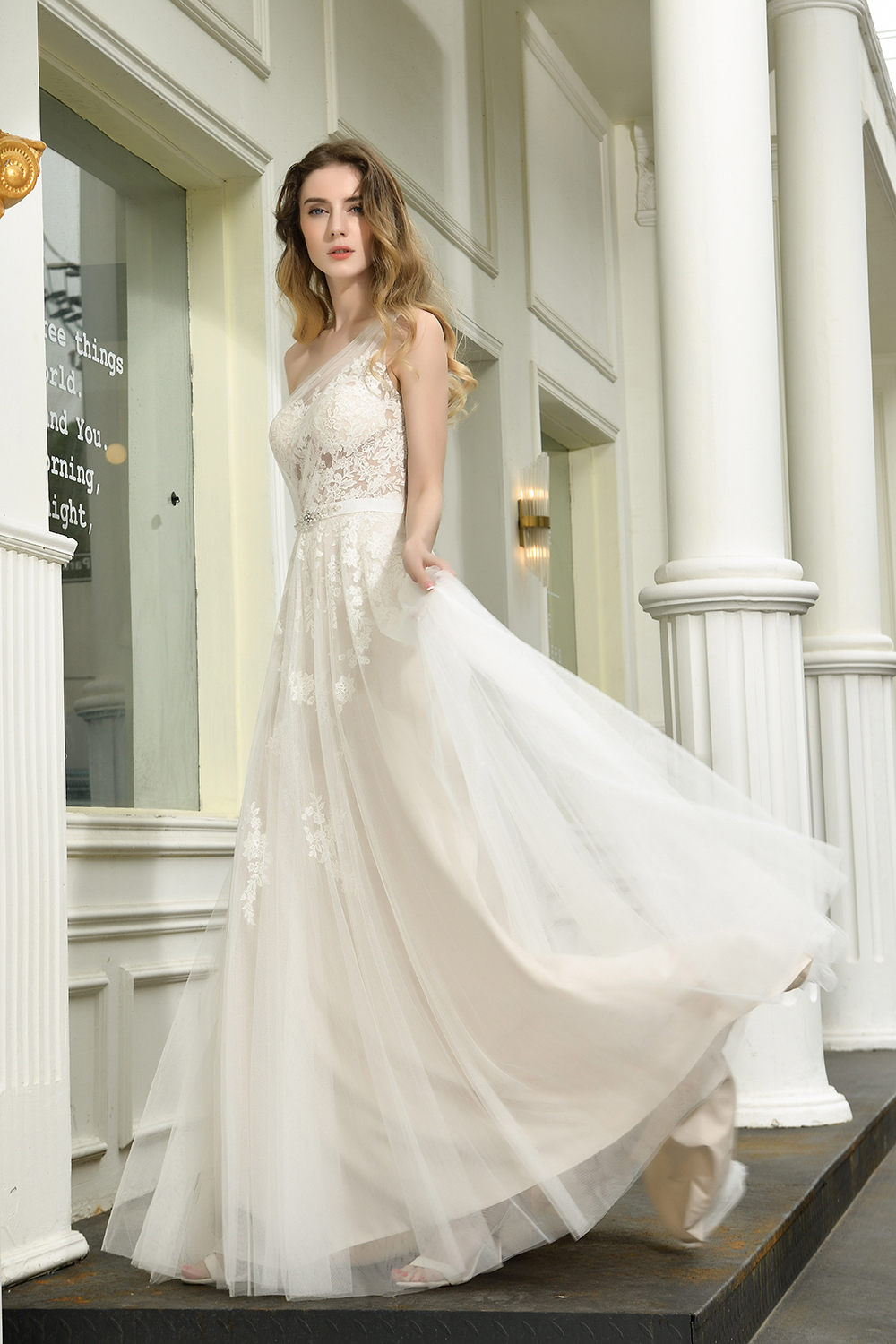 One Shoulder A-line Wedding Dress Lace Appliques