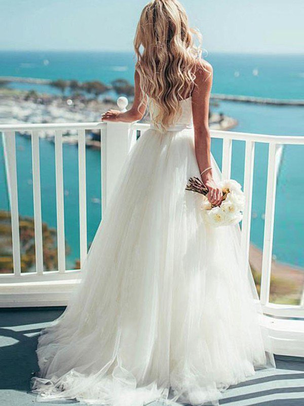 Sweep Train Ball Gown Sleeveless Tulle Sweetheart Wedding Dresses UK